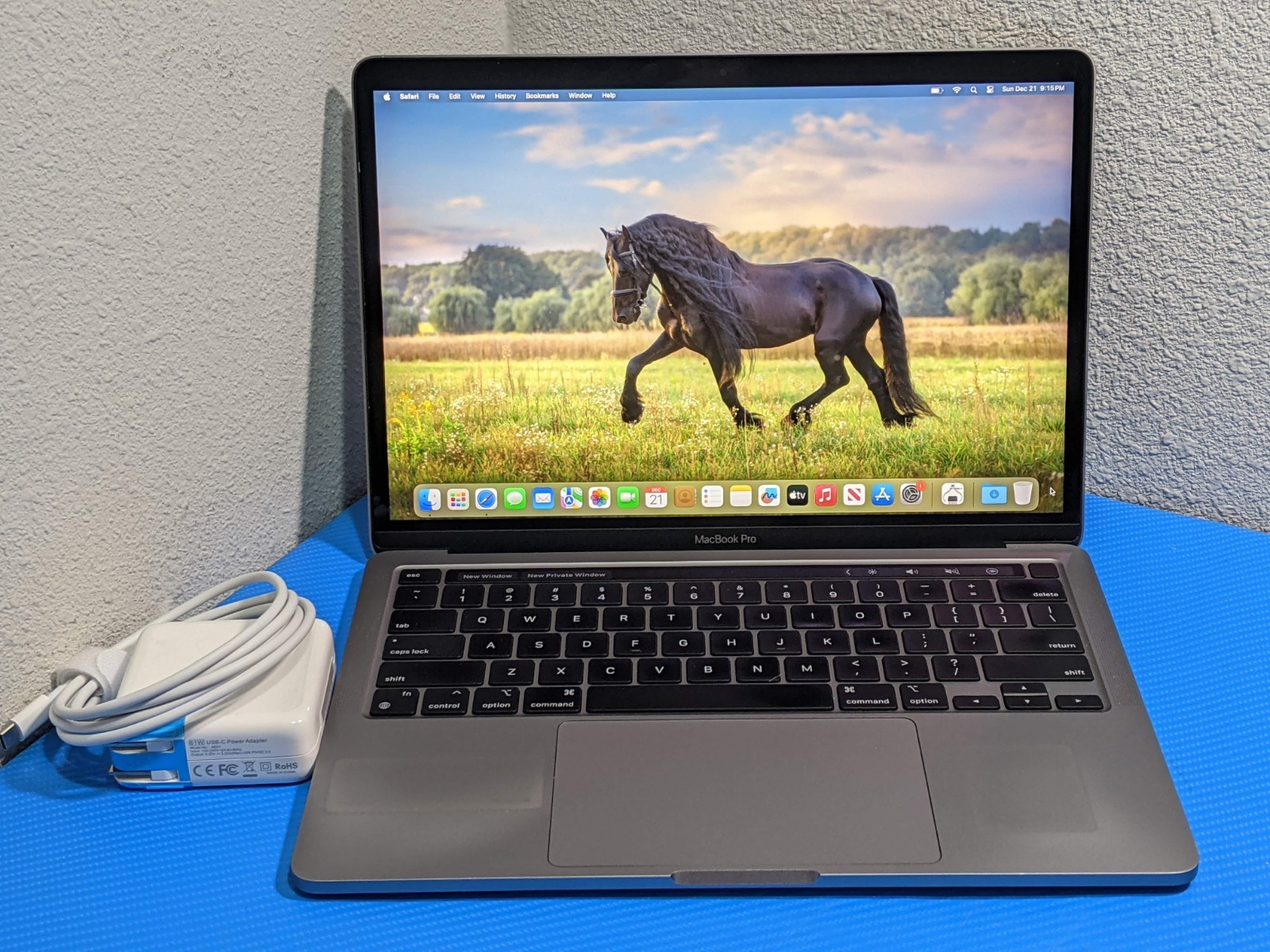 Apple MacBook Pro A2338 13.3″ 2020 M1 8CPU/8GPU 3.2GHz 16GB 512GB MYDA2LL/A +PA