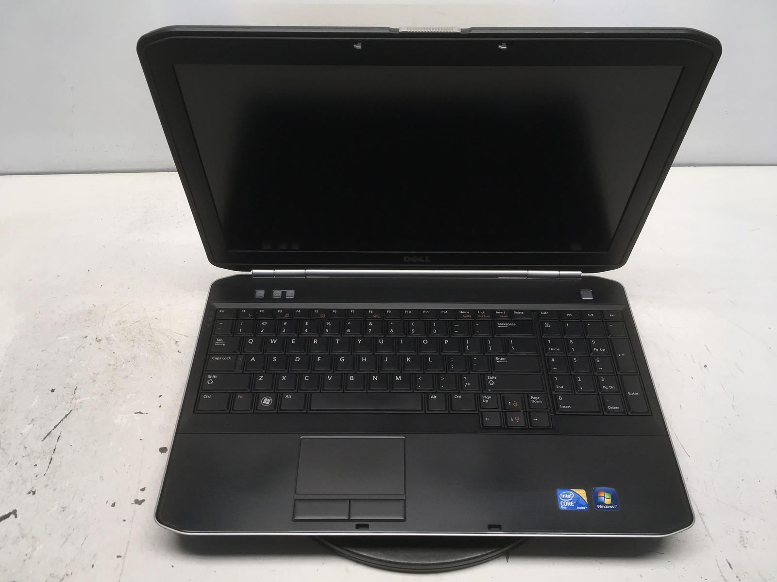 Dell Latitude E5520M Intel Core 2 Duo T6670 2.2GHz 2 GB NO HDD No Batt