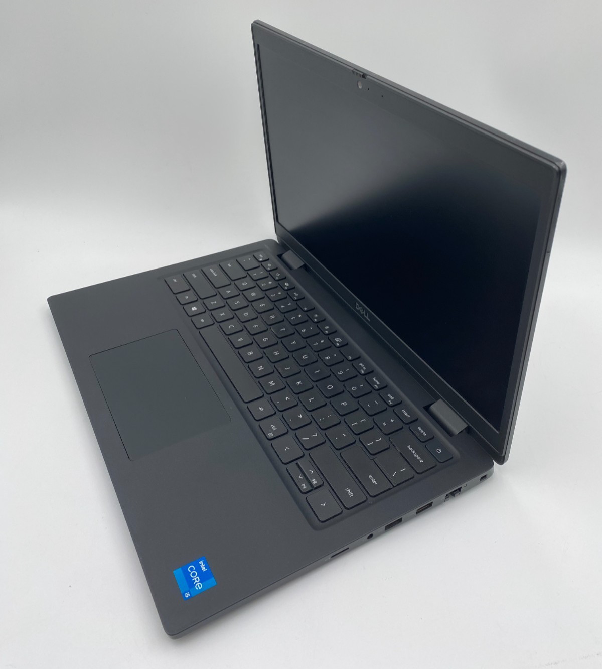 Dell Latitude 3420 14″ i5-1135G7 2.4GHz 8GB DDR4 512GB SSD Black /FAIR/ SEE