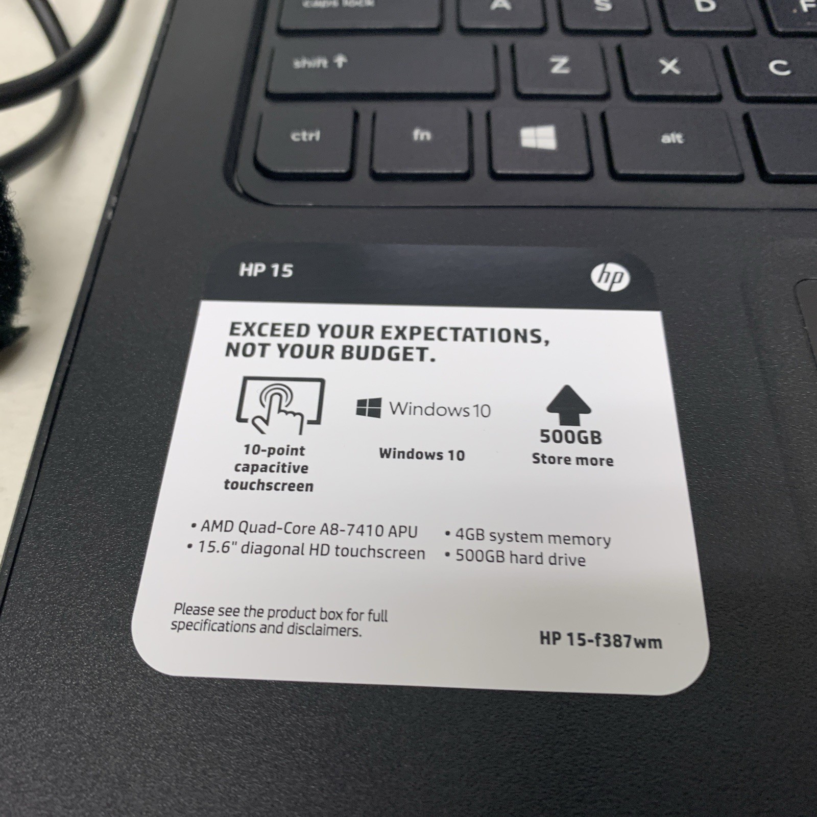 HP 15 Notebook PC AMDA8-7410 Radeon R5 2.20GHz 8GBRAM 128SSD Win10Home Needbatte