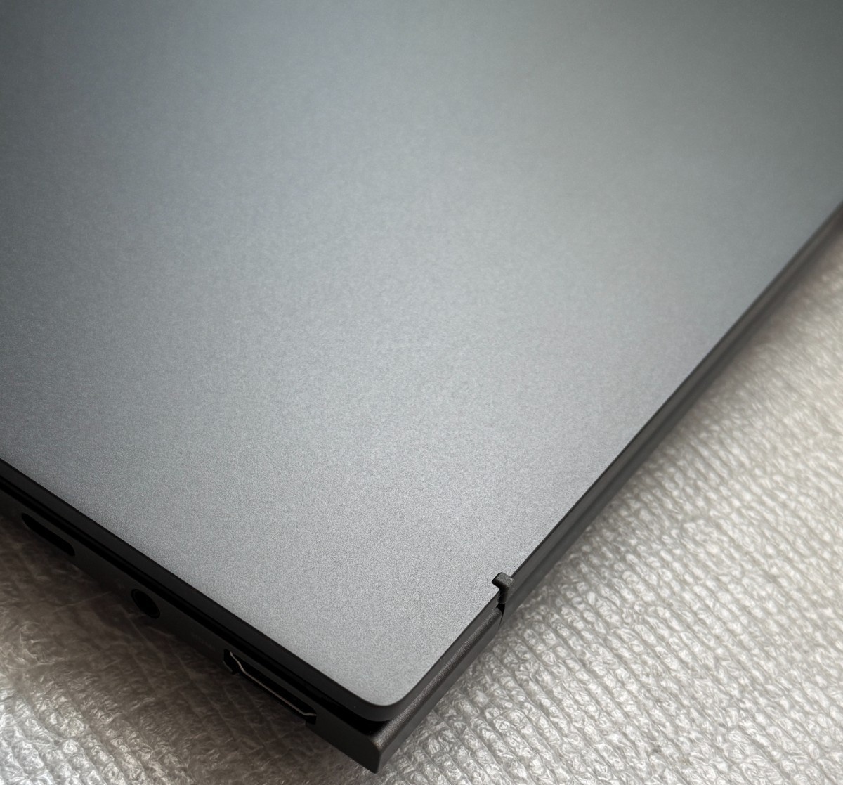 ASUS Zenbook 14″ FHD+ OLED Touch Laptop Ultra 9 285H 32GB RAM 1TB SSD UX3405C
