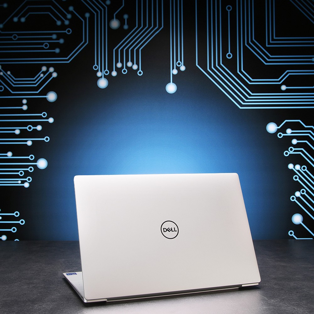 Dell XPS 13 Plus 9320 // Intel Core i7-1260P, 32GB RAM, 512GB SSD