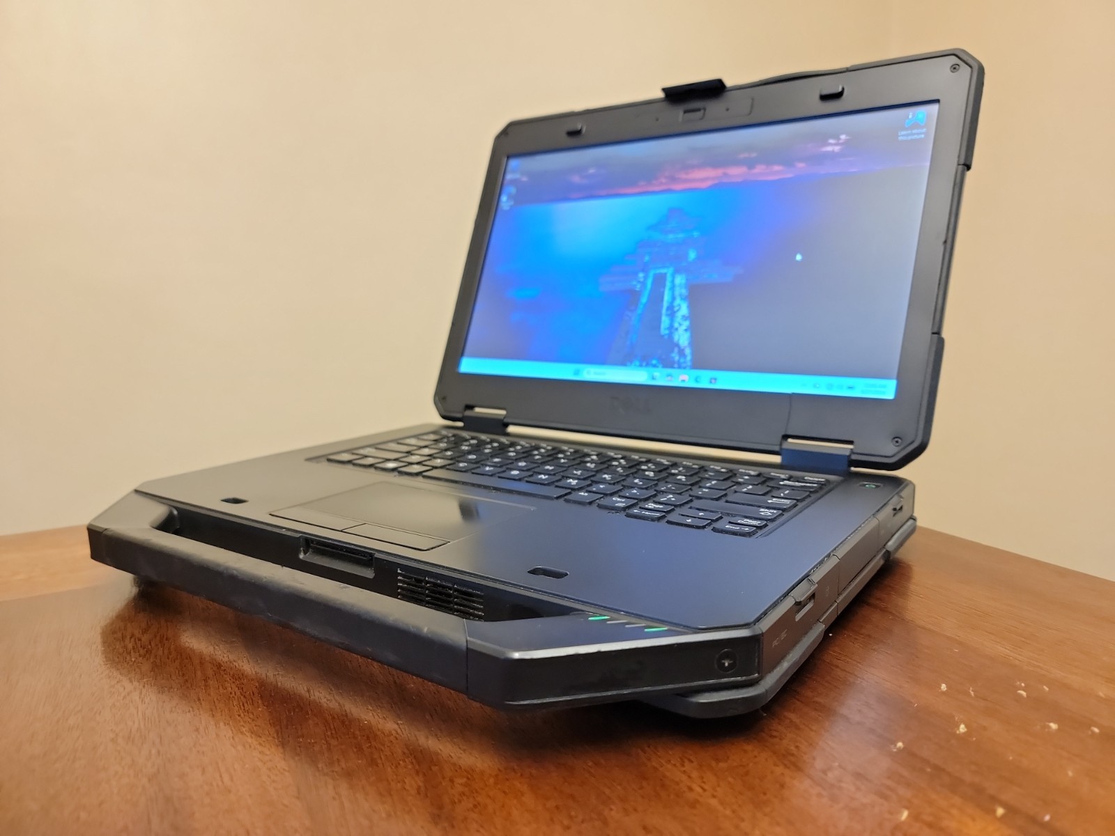 Dell Latitude 14 Rugged 5404 | i5-4310U | 8GB RAM | 500GB SSD | Win11Pro