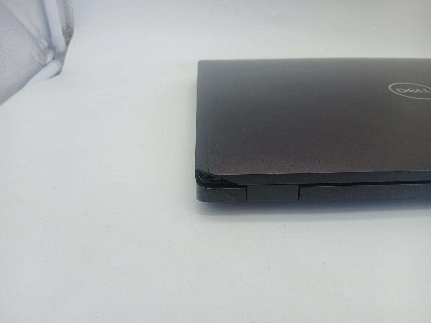 Dell Precision 3541 15.6″ Intel i7-9750H 16GB RAM 256GB SSD Quadro P620 WIn 11P