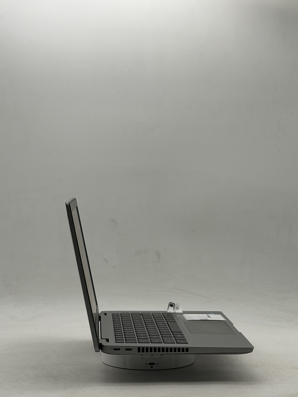 Dell Latitude (5420) 14″ i5-1135G7 8GB 128GB *NO OS* — READ
