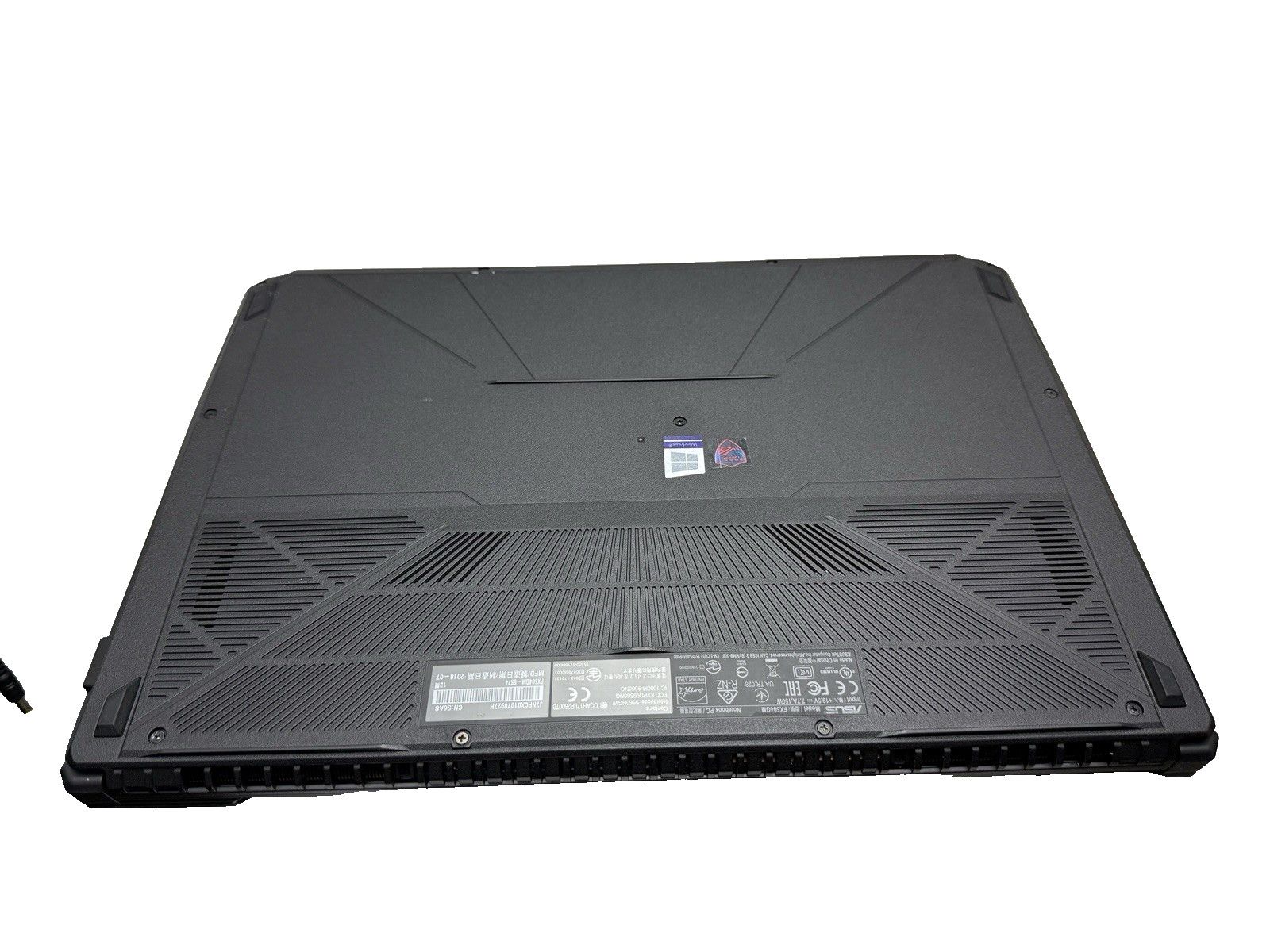 15.6″ Asus TUF FX504G | Hex-i7 8th w/GeForce | 16G | 128G SSD+1TB HDD | xBATTx