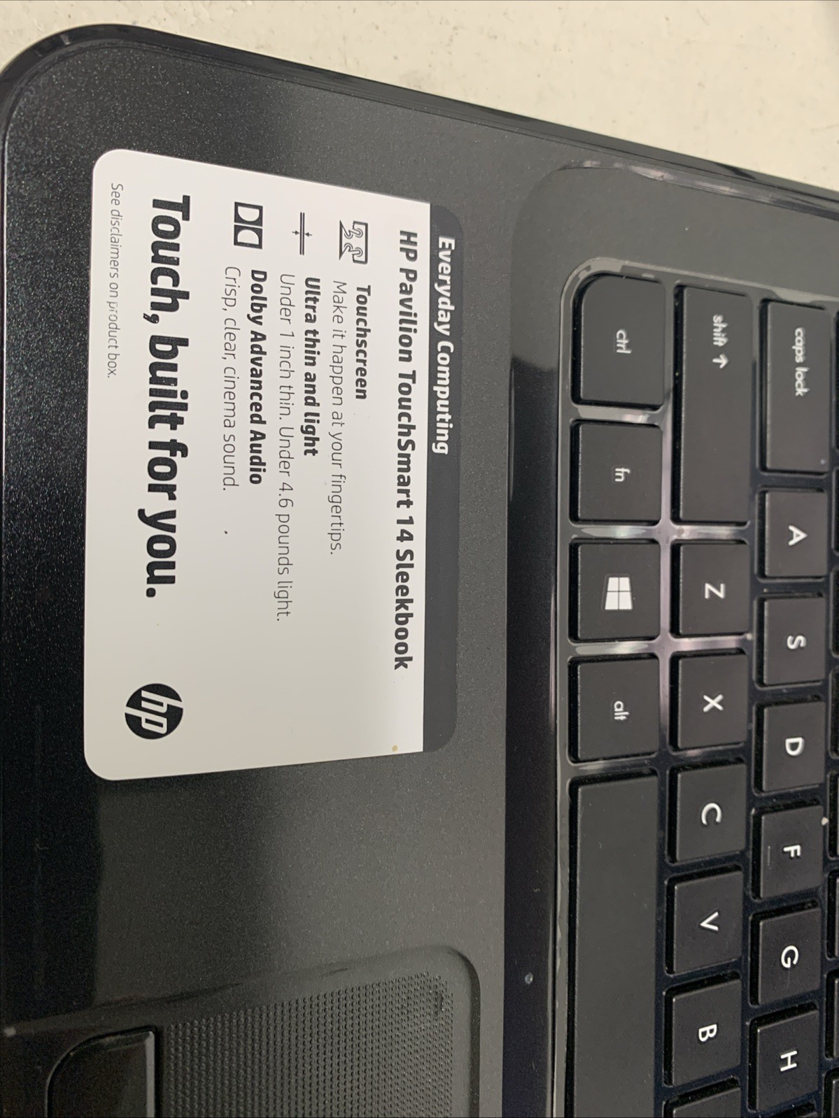 HP Pavilion Touchsmart TS Sleekbook: 14 Celeron 877 1.40ghz 4gb Ram 500HDD WIN