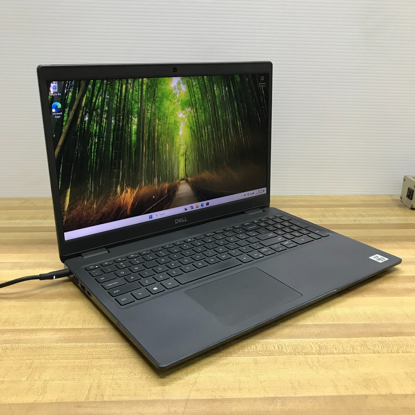 Dell Latitude 3510 Laptop i5-10210U 1.60GHz 8GB RAM 256GB SSD (Windows 11 Pro)