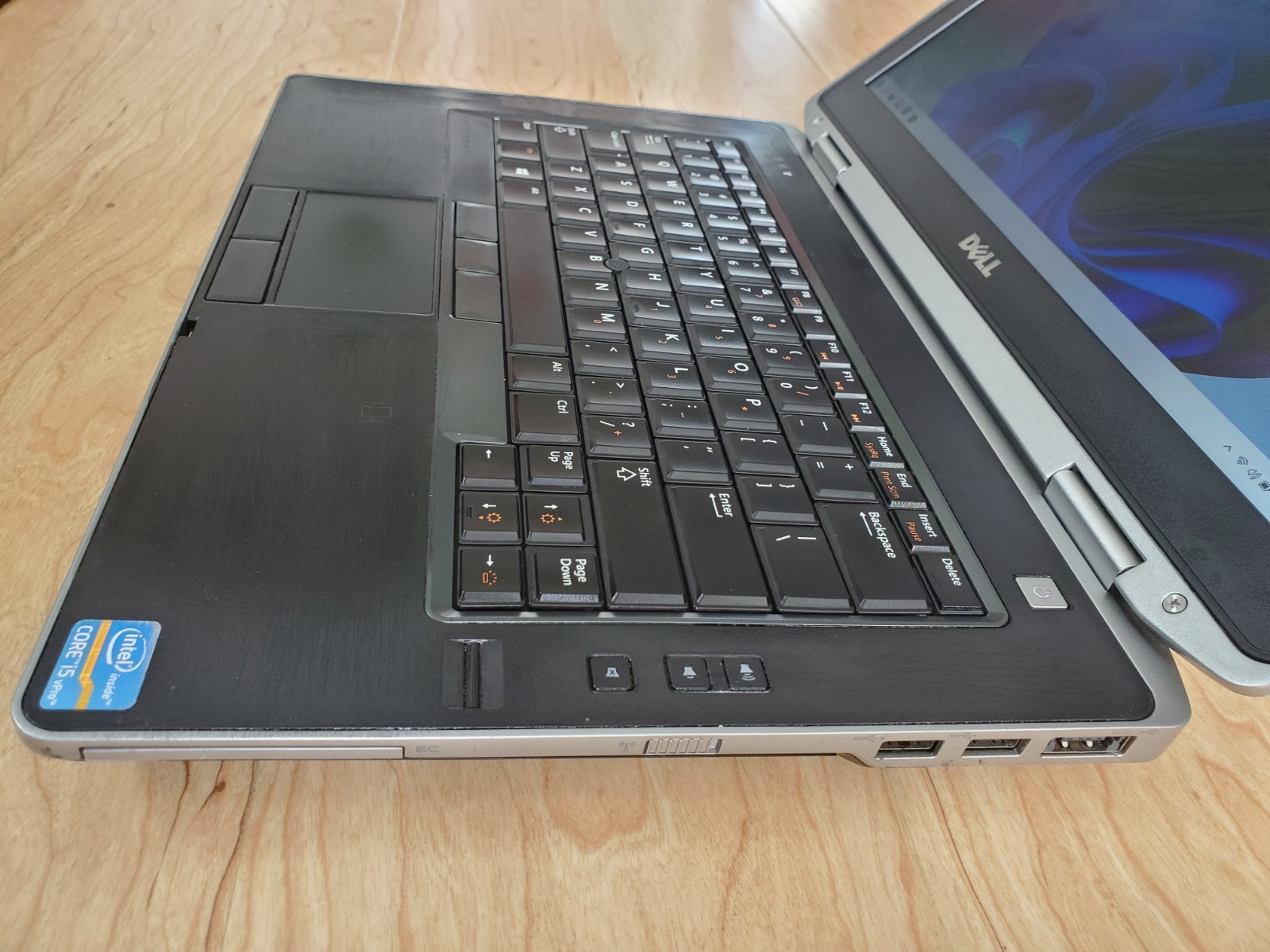 Used Dell Latitude E6430 Core i5 Wndows 11 Pro 256gb SSD Drive 8gb RAM laptop