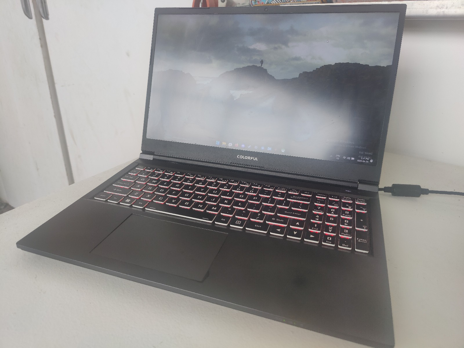Colorful X15 AT 22 Laptop (RTX 3060 I9 12900H)