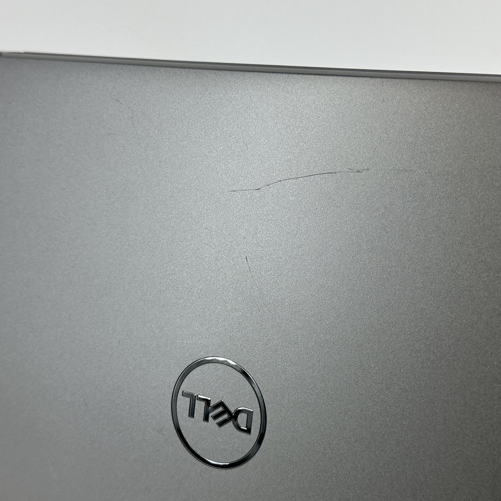 Dell Latitude 5440 14 Gray FHD TOUCH 1.8 GHz i7-1365U 16GB 512GB SSD Very Good