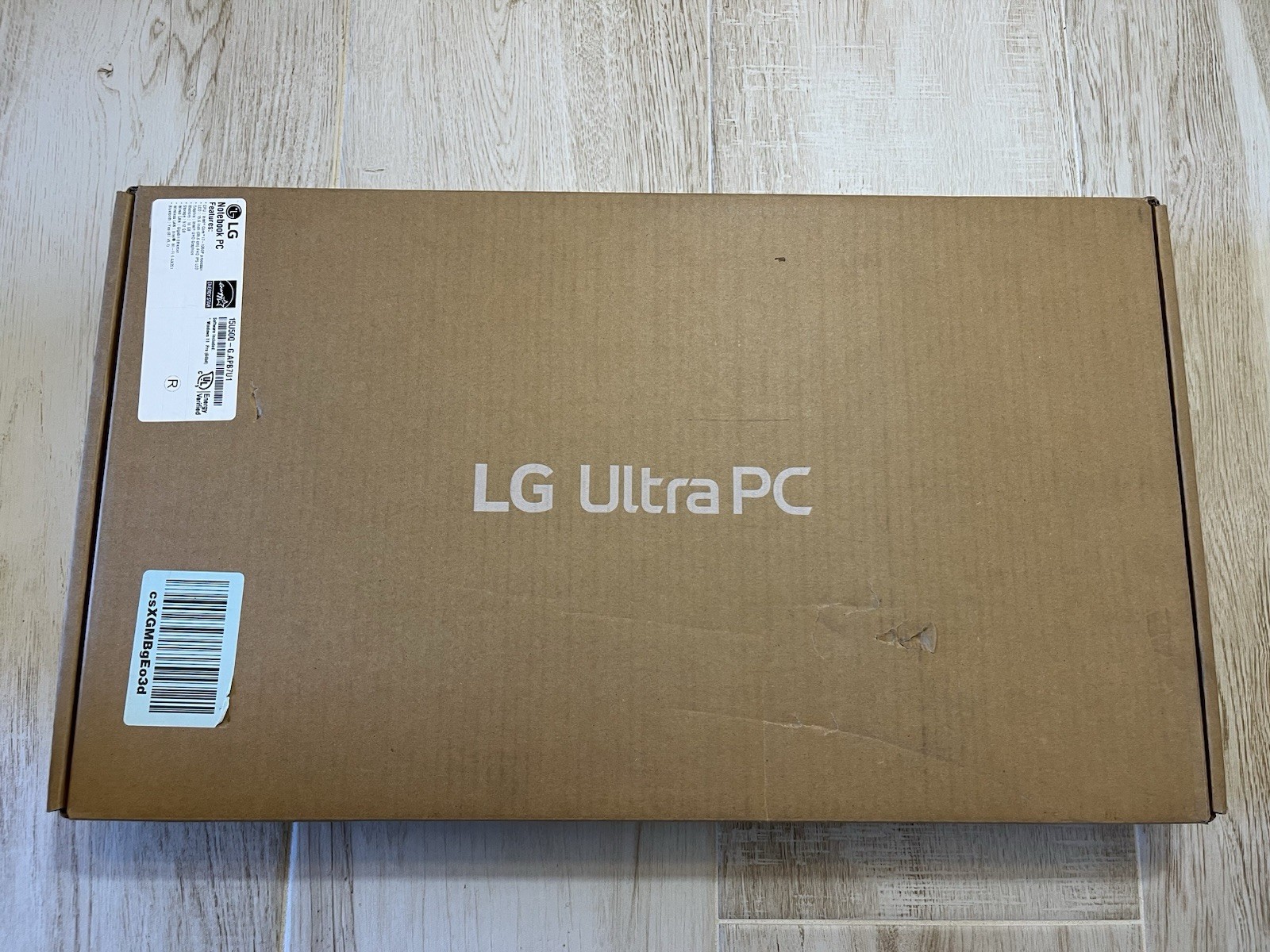 LG Ultra 15U50Q-G.APB7U1 15″ Laptop i5-1235P 8GB 512GB SSD W11P