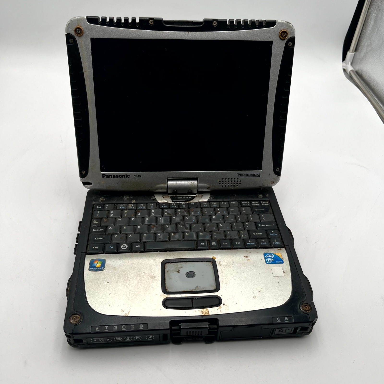 Panasonic Toughbook CF-19 2in1 Fully Rugged Laptop 10.1” XGA Display – For Parts
