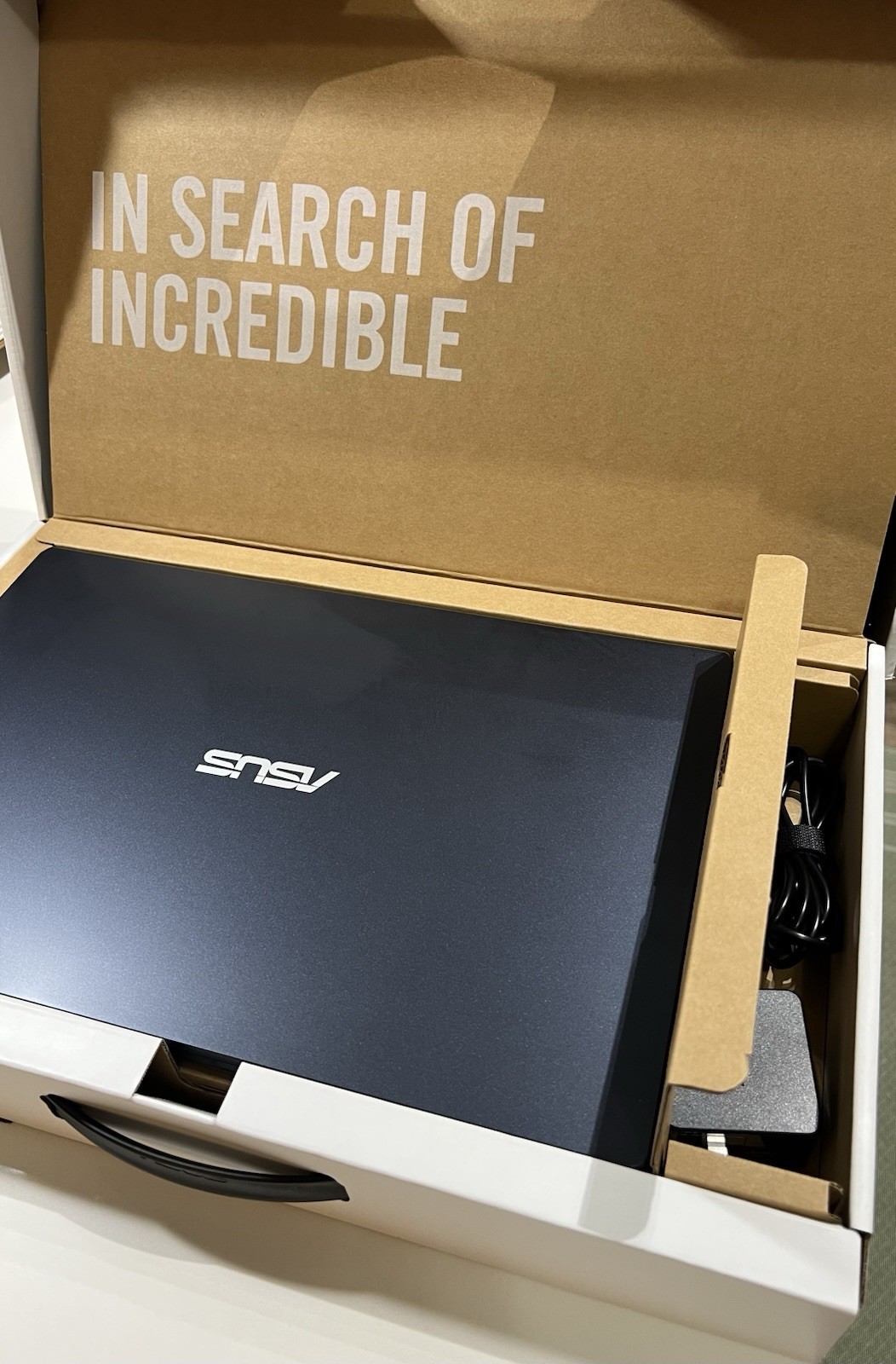 ASUS E510 L510MA 15″ Intel Celeron N4020 1.1GHz 4GB RAM 128GB SSD w/ Charger!