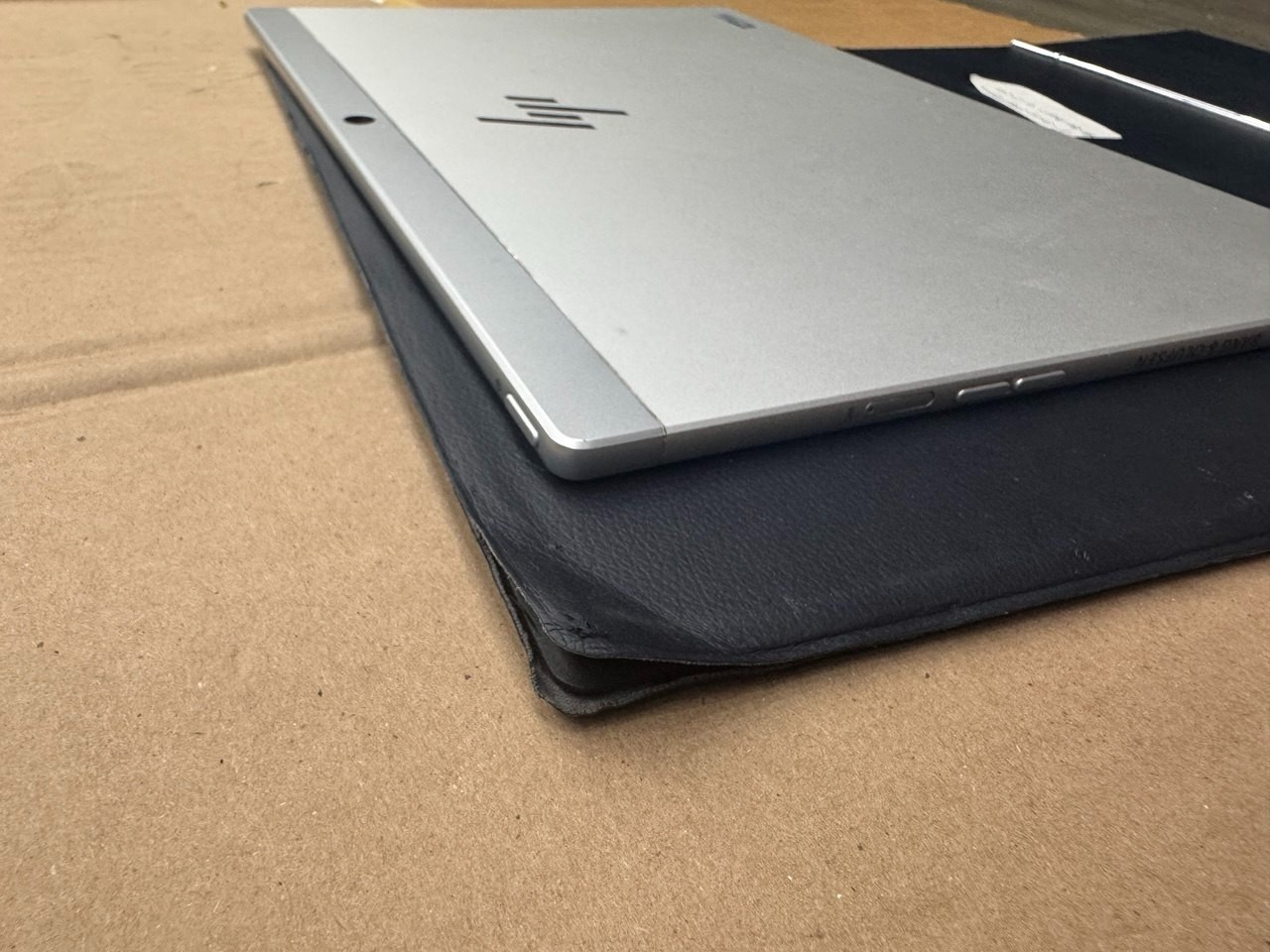 HP Envy x2 12-e0xx Snapdragon 835 4GB 128GB Touch Cracked Fast Shipping
