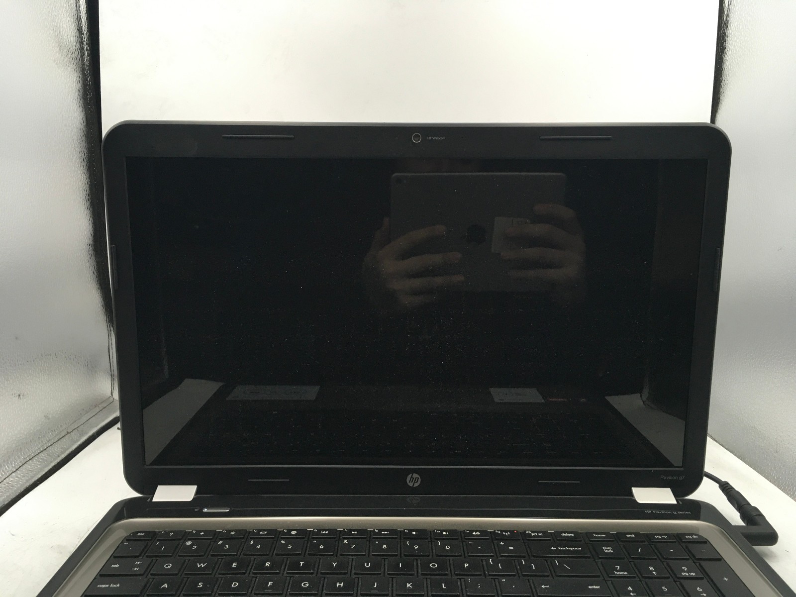 HP PAVILION G7 1075DX – FOR PARTS/NO BOOT – AMD Phenom II – 4GB RAM – NO OS- BB