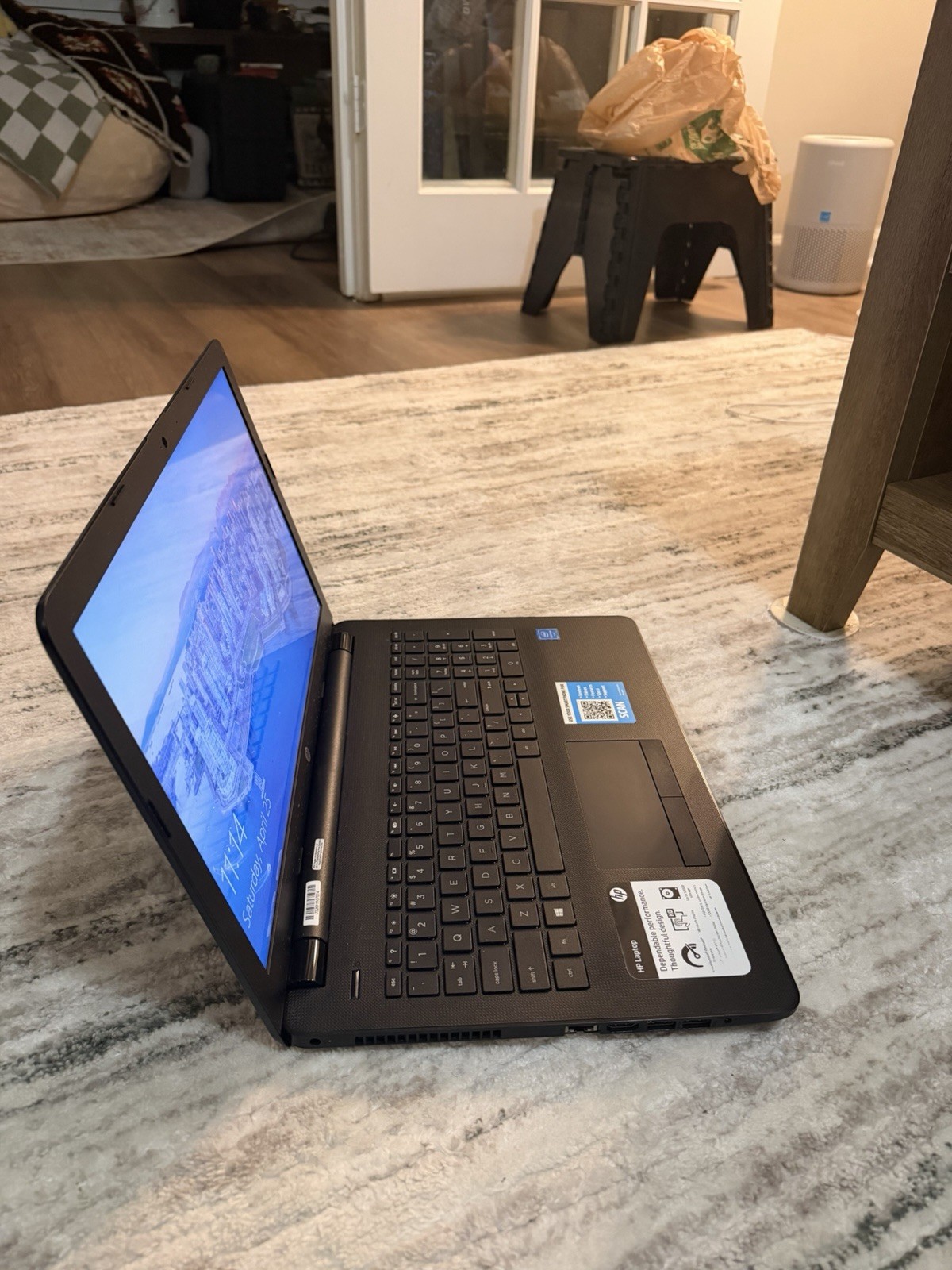 HP 15.6″ Notebook Laptop Intel Pentium Windows 10 Black Built-in Webcam USB HDMI