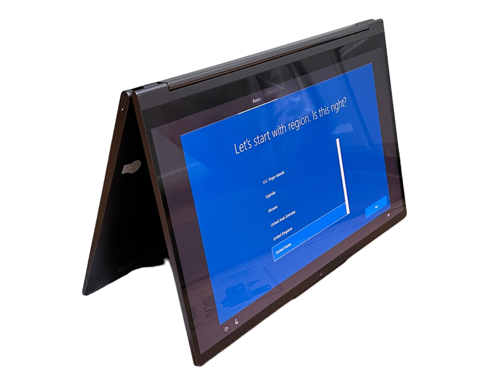 Lenovo Yoga C940 14″ 4K UltraHD Touch Laptop (i7-1065G 16GB 512GB SSD)81Q9003QUS