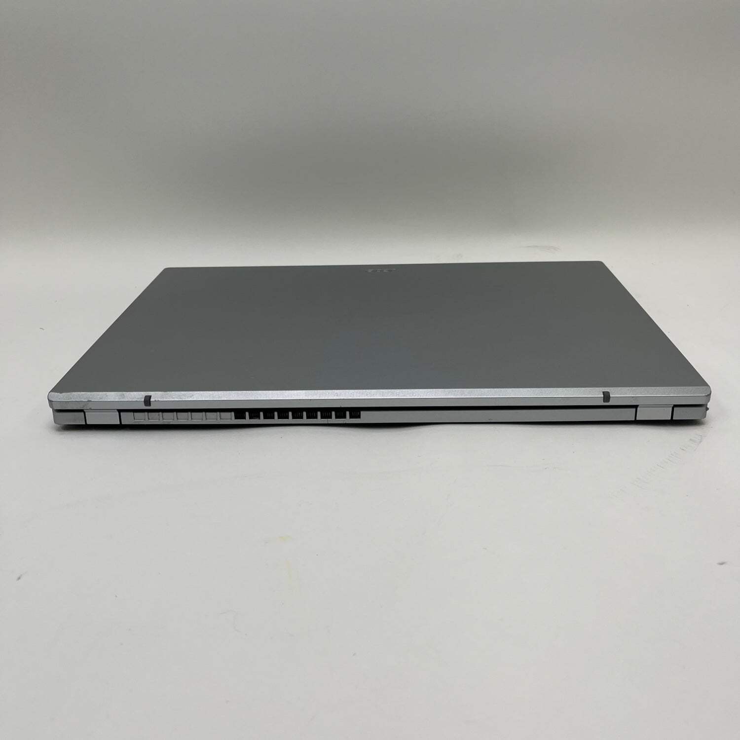 Acer Aspire 3 15.6″ i5-1235U 1.3GHz 8GB RAM 256GB SSD