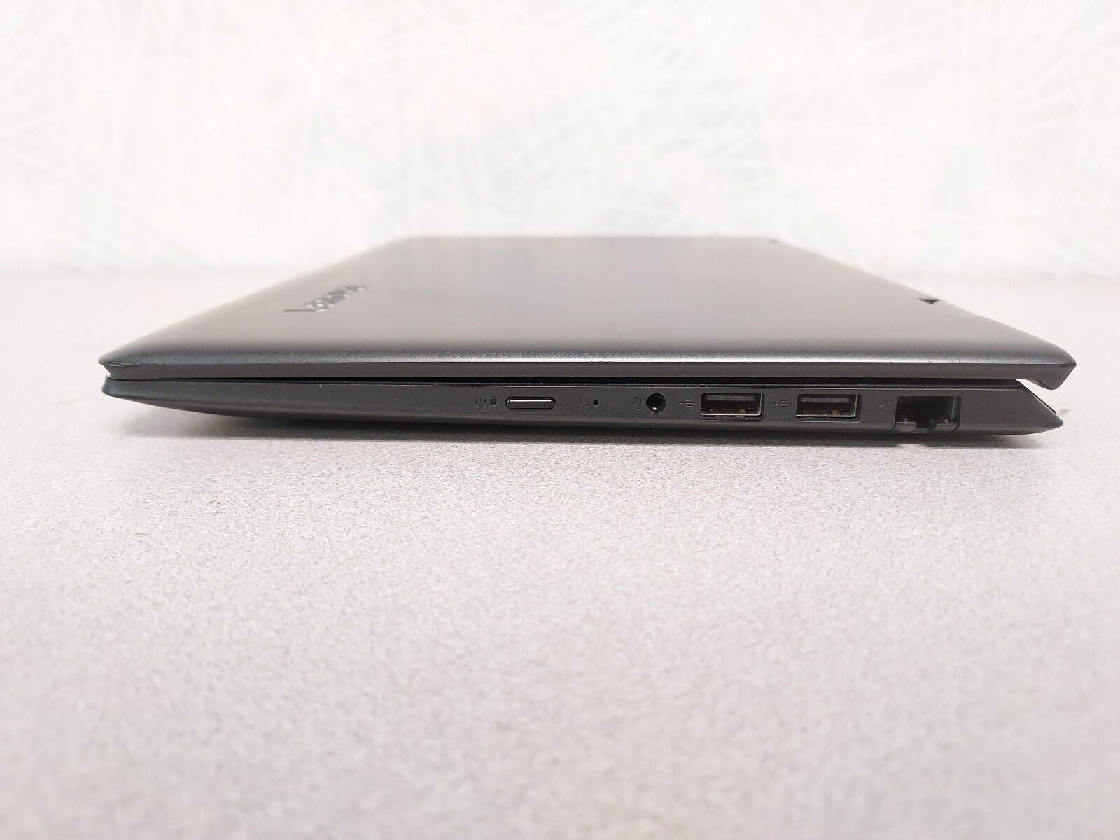 Lenovo Ideapad Flex 4-1130 Celeron N3350- 2GB RAM – 64GB San Disk – WIN 10 READ