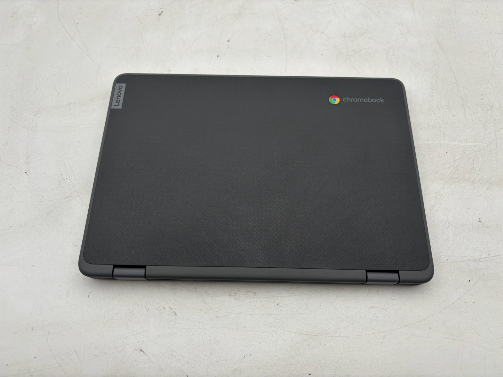 Lenovo 300e Yoga Chromebook Gen 4 11.6″ 32 GB SSD 4 GB RAM MediaTek Kompanio