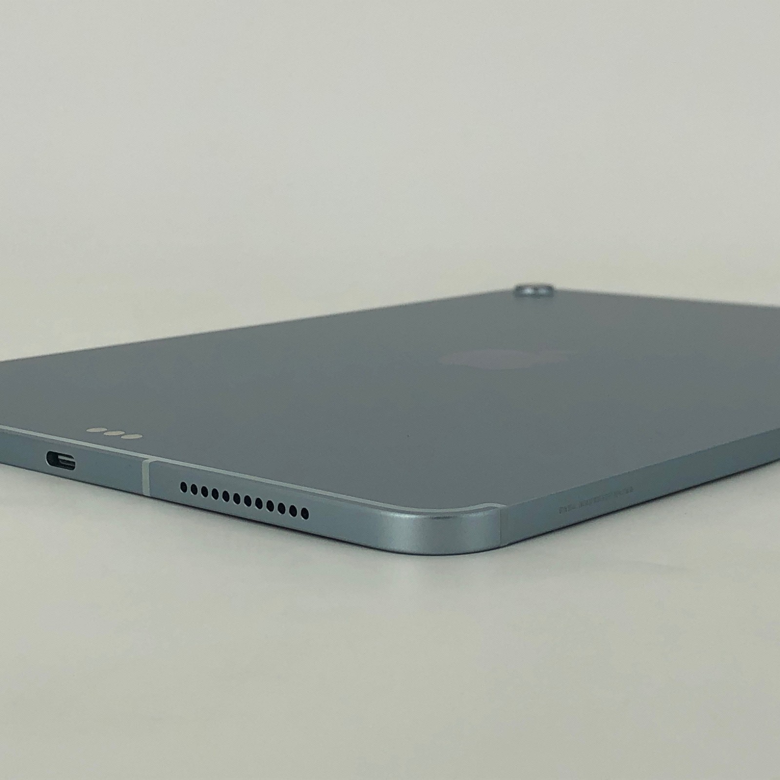 Apple iPad Air 11 (2025) 11″ WI-FI 128GB 256GB 512GB 1TB iPadOS 18.3.2 7606mAh