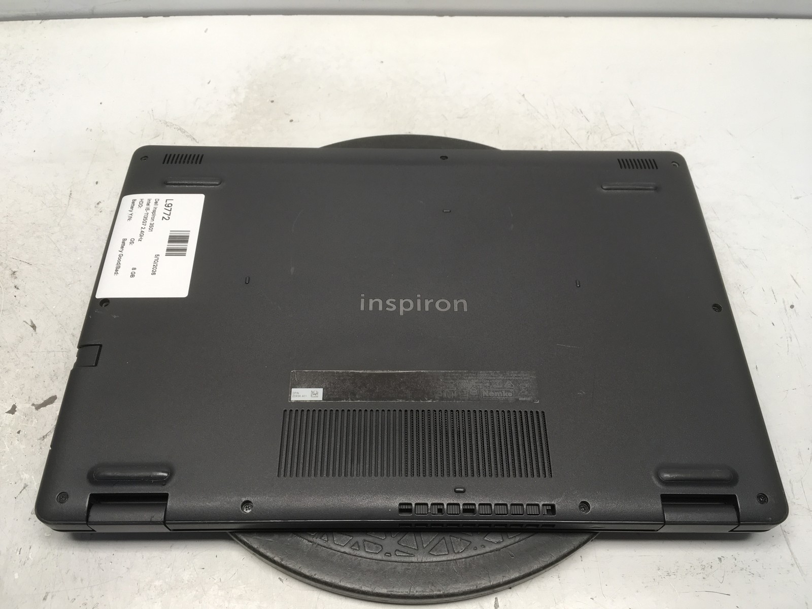 Dell Inspiron 3501 Intel i5-1135G7 2.4GHz 8 GB NO HDD No Batt