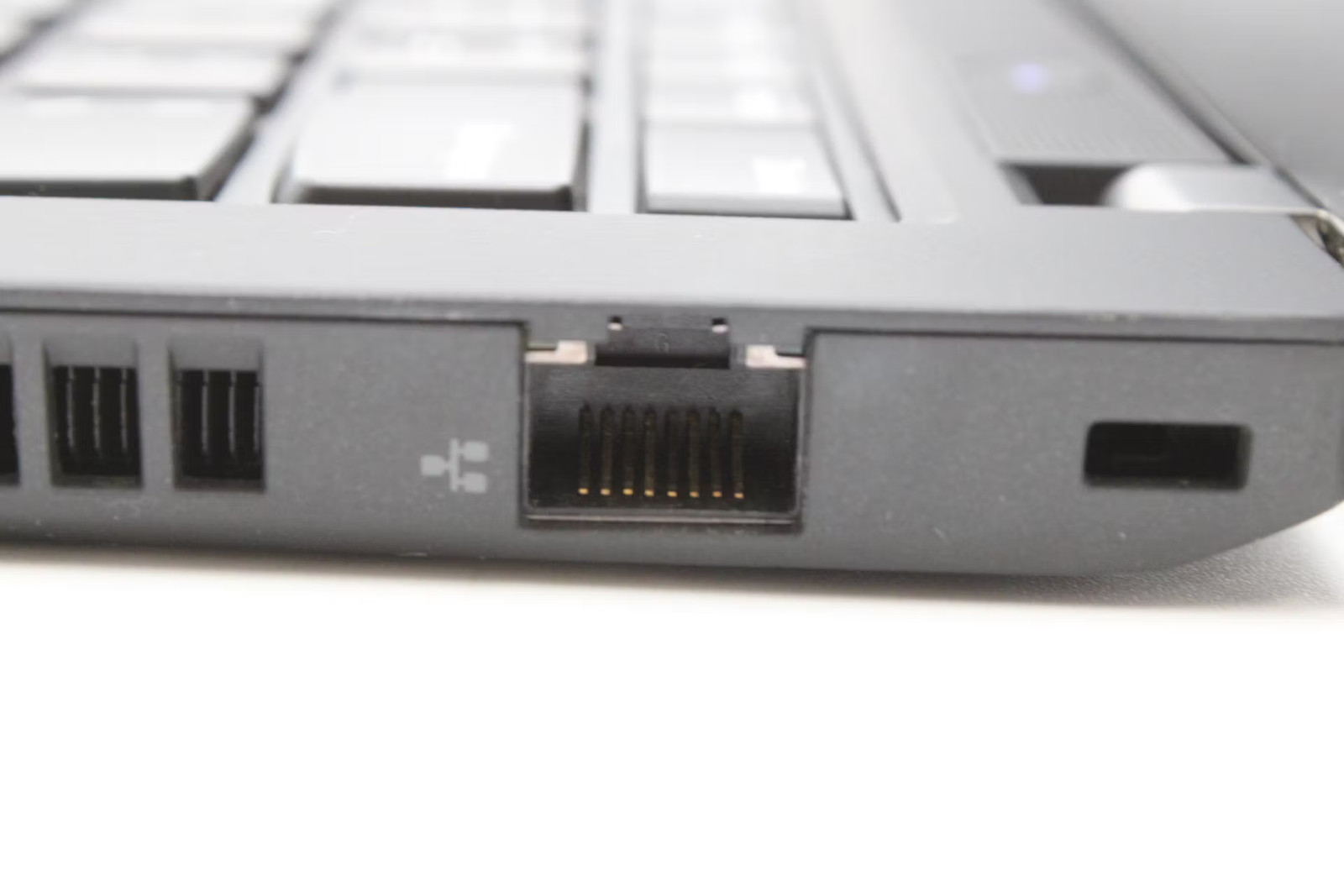 Lenovo ThinkPad T14 Gen 2i Used 14″ i5-1145G7, 256GB NVMe, 40GB RAM