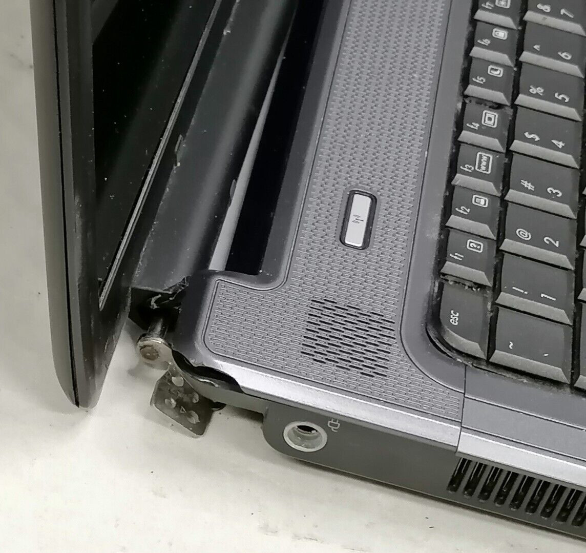 FOR PARTS HP 15.4″ Compaq Presario C700 (Pentium T2310/1.46 GHz/NO RAM/NO HDD)