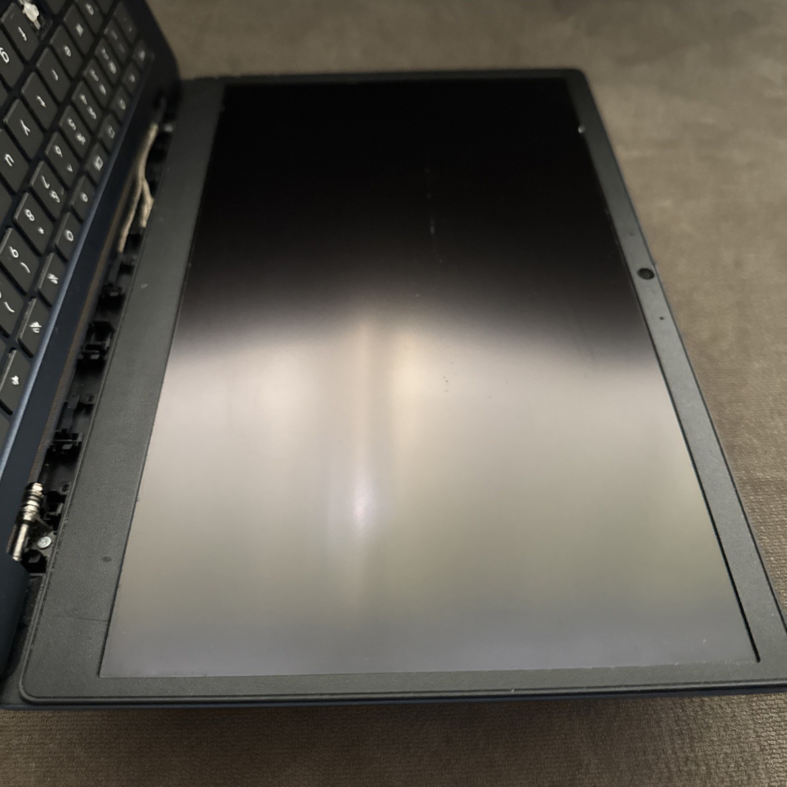 Lenovo IdeaPad Slim 3 Chromebook 14″ FHD MediaTek 8-Core 4GB 64GB Blue – PARTS