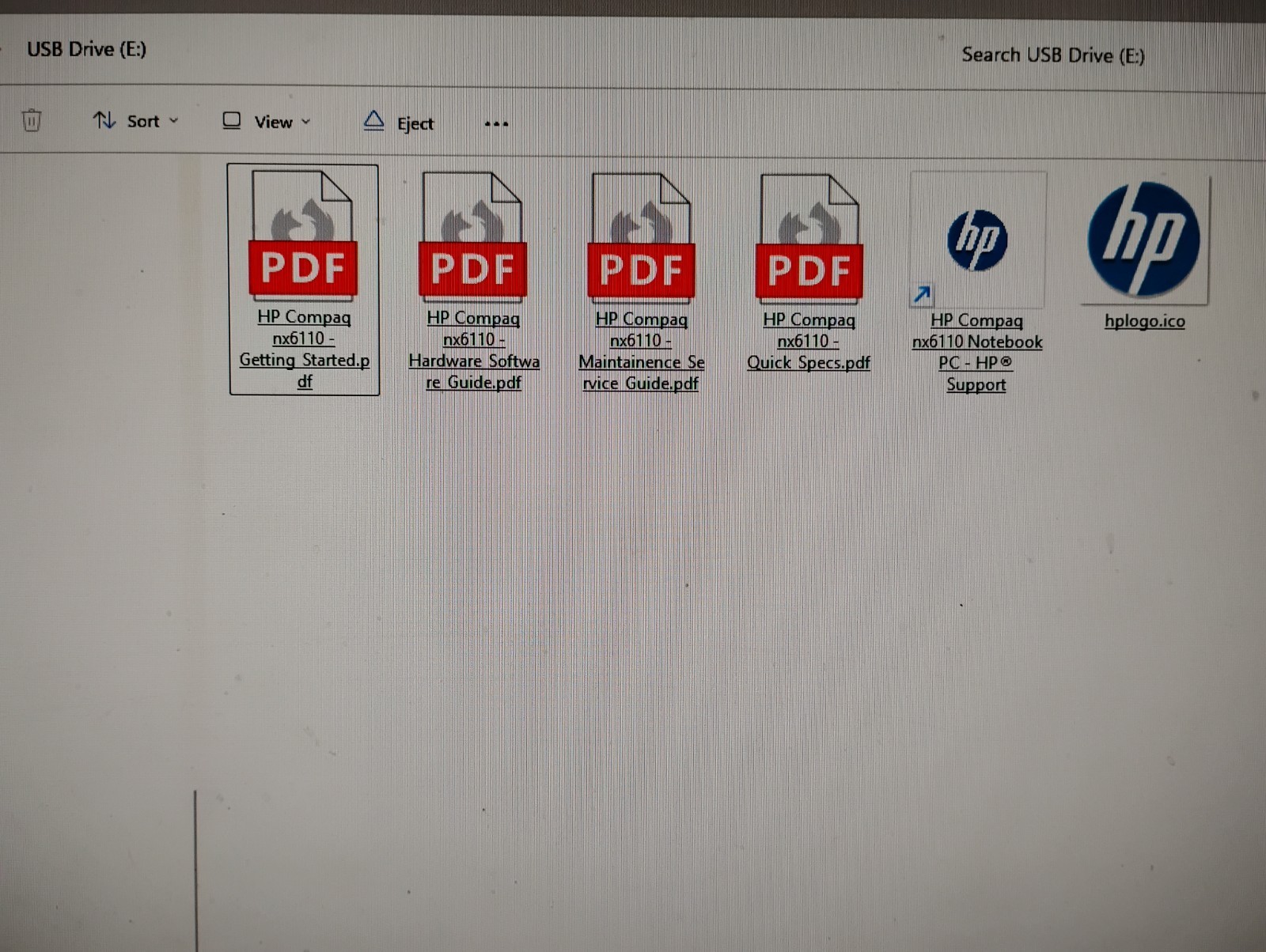HP Compaq nx6110 14″ Laptop – Windows 7 Pro – plus EXTRAS