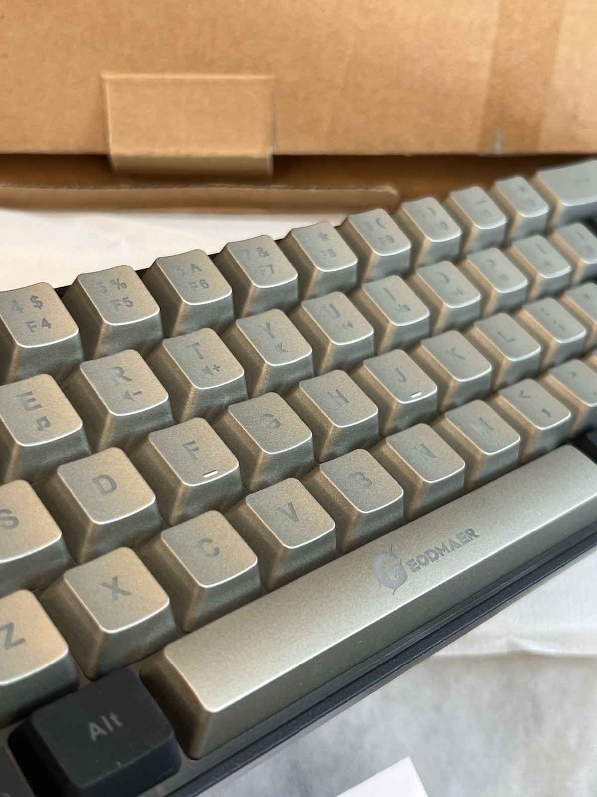 GEODMAER 65% Gaming Keyboard Wired Compact Mechanical Feel Open Box New