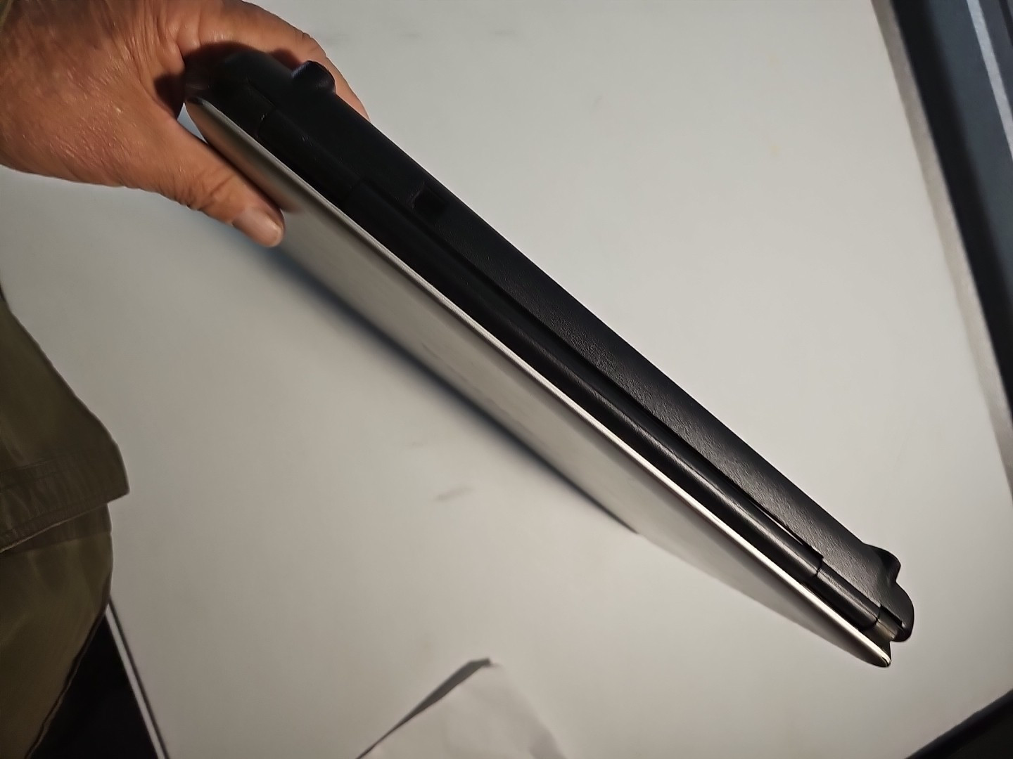 Toshiba Satellite L305-S5968 Laptop Computer No Charger Read Description