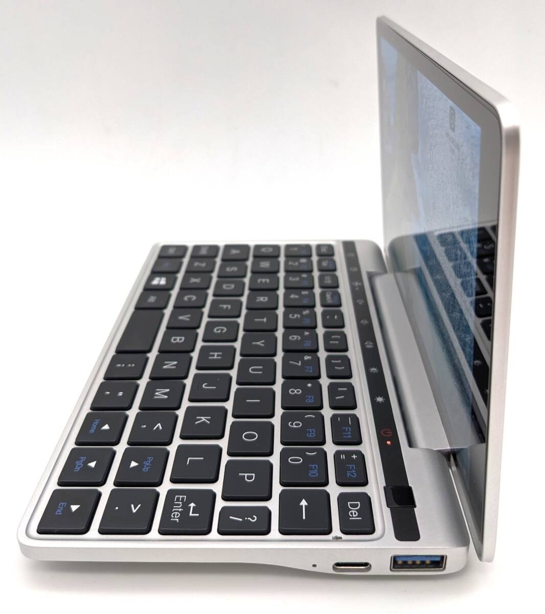 GPD Pocket 2 GPD Pocket2 m3-7Y30 8GB/128GB Windows10 Home Portable PC Used
