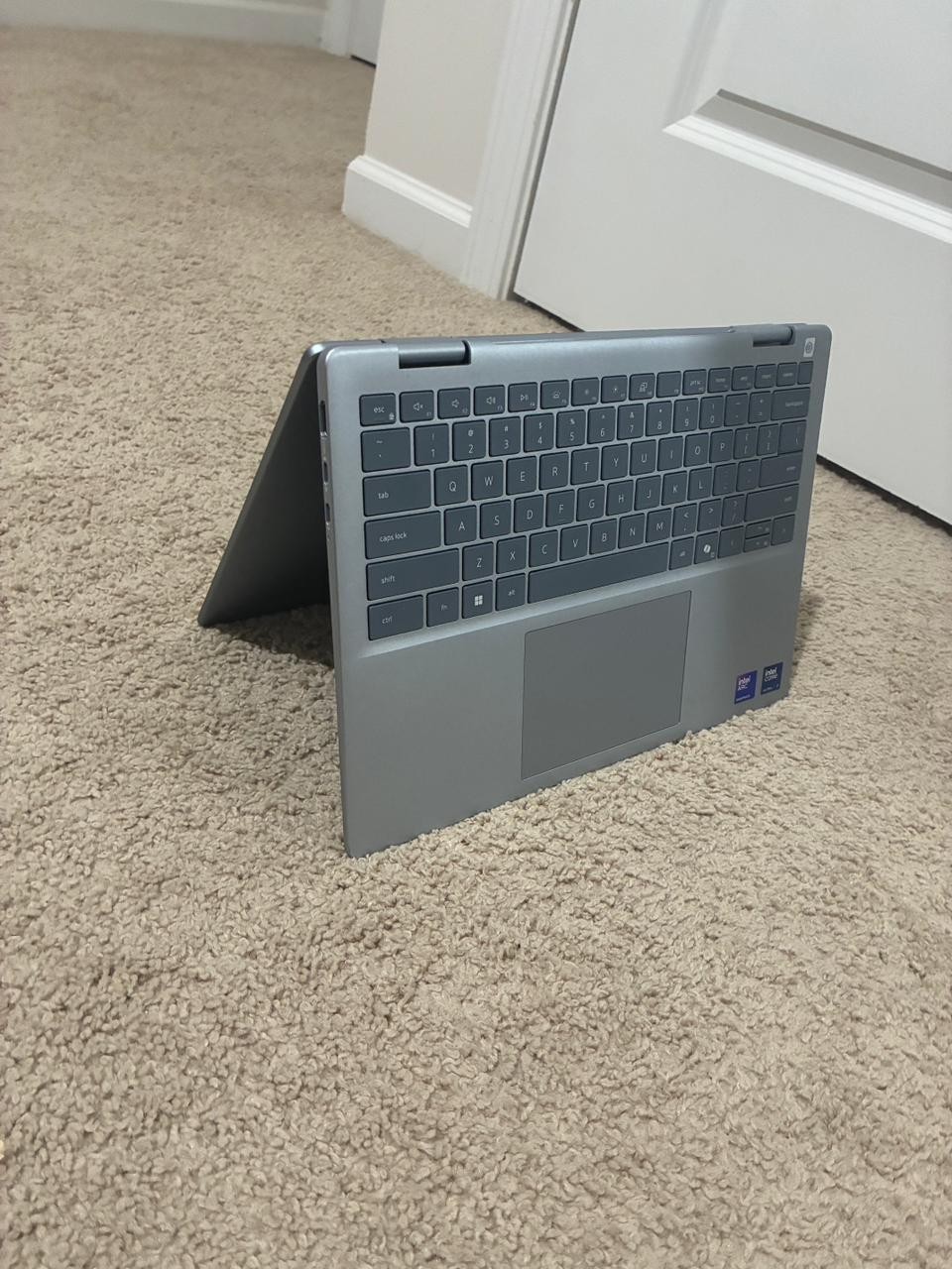 Dell – Plus – 14″ 2K 2-in-1 Touchscreen Laptop – Intel Core Ultra 7 256V 2024