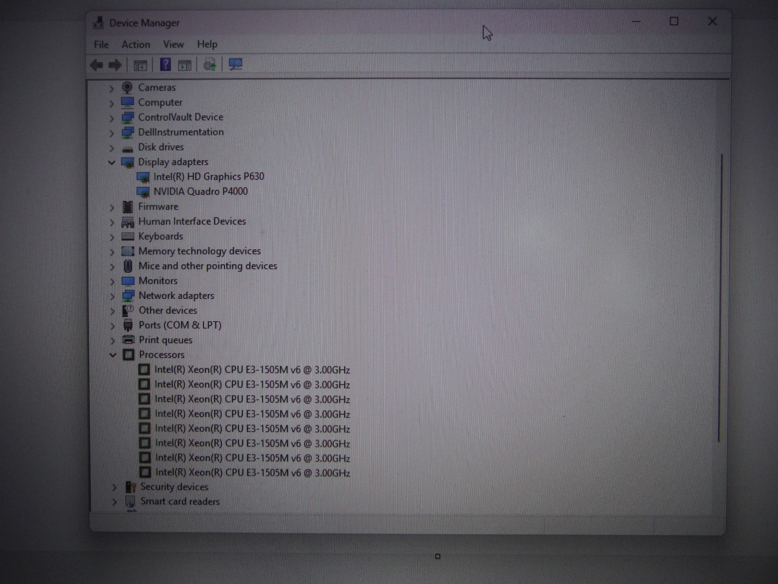 DELL PRECISION 7720 Xeon E3-1505M v6 32 GB RAM 512 GB SSD Win 11 PRO