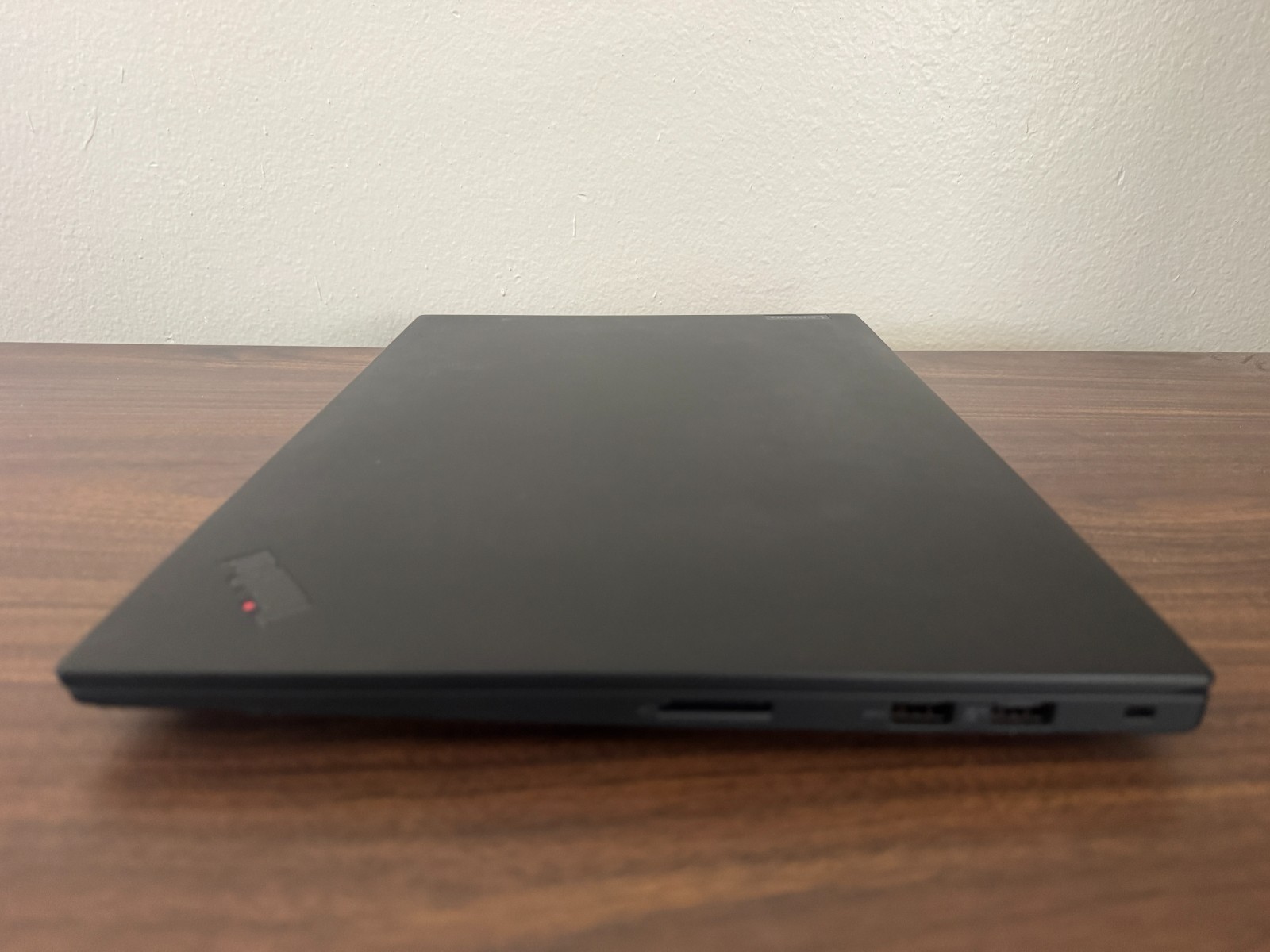 Lenovo ThinkPad P1 Gen 4 i7-11800H 16″ 2560×1600 16GB 512GB SSD NVIDIA T1200