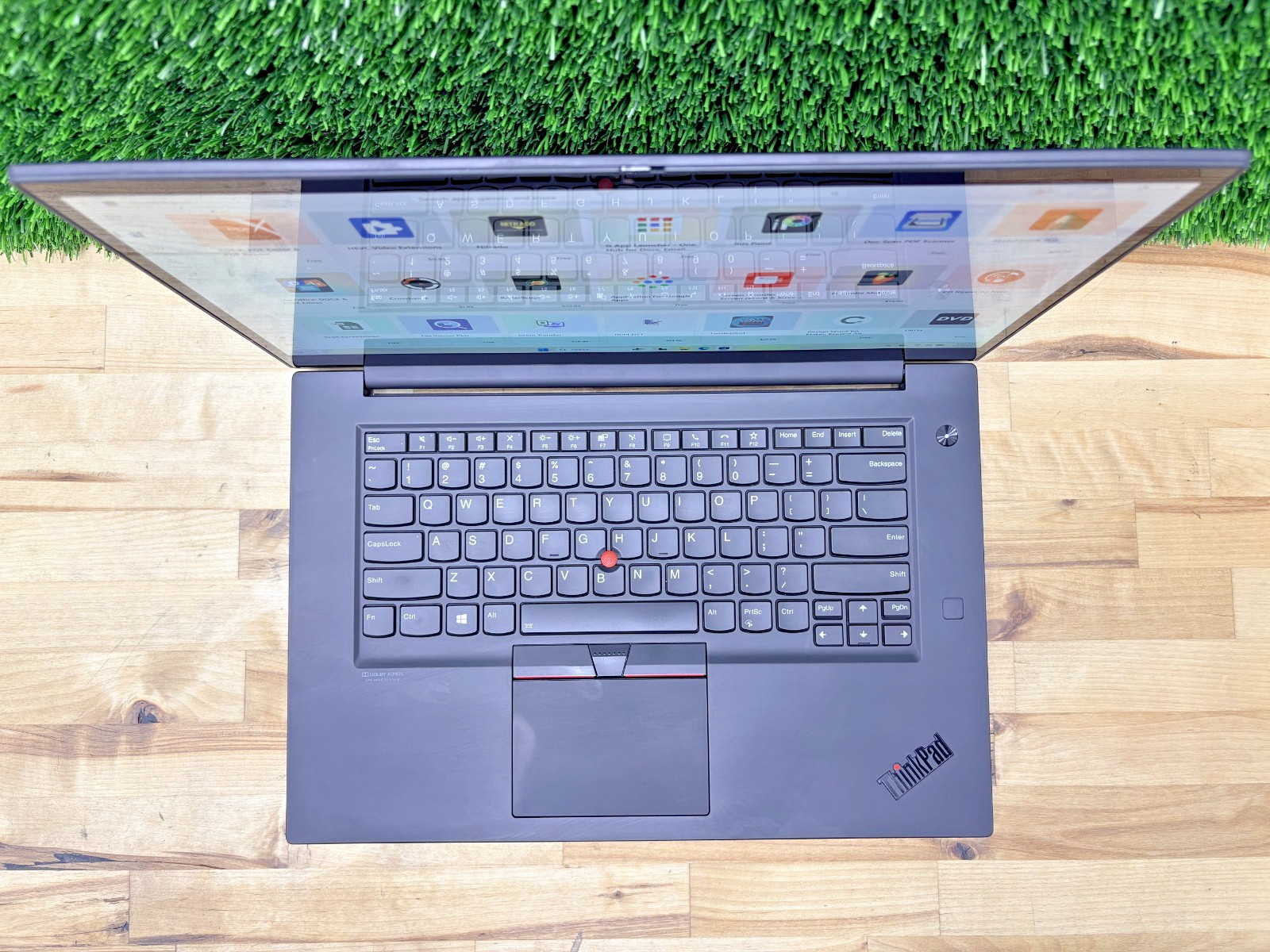 Lenovo ThinkPad P1 Gen 3 4K i9-10th Gen 2.40GHz 32GB 512GB SSD NVIDIA Q T2000*