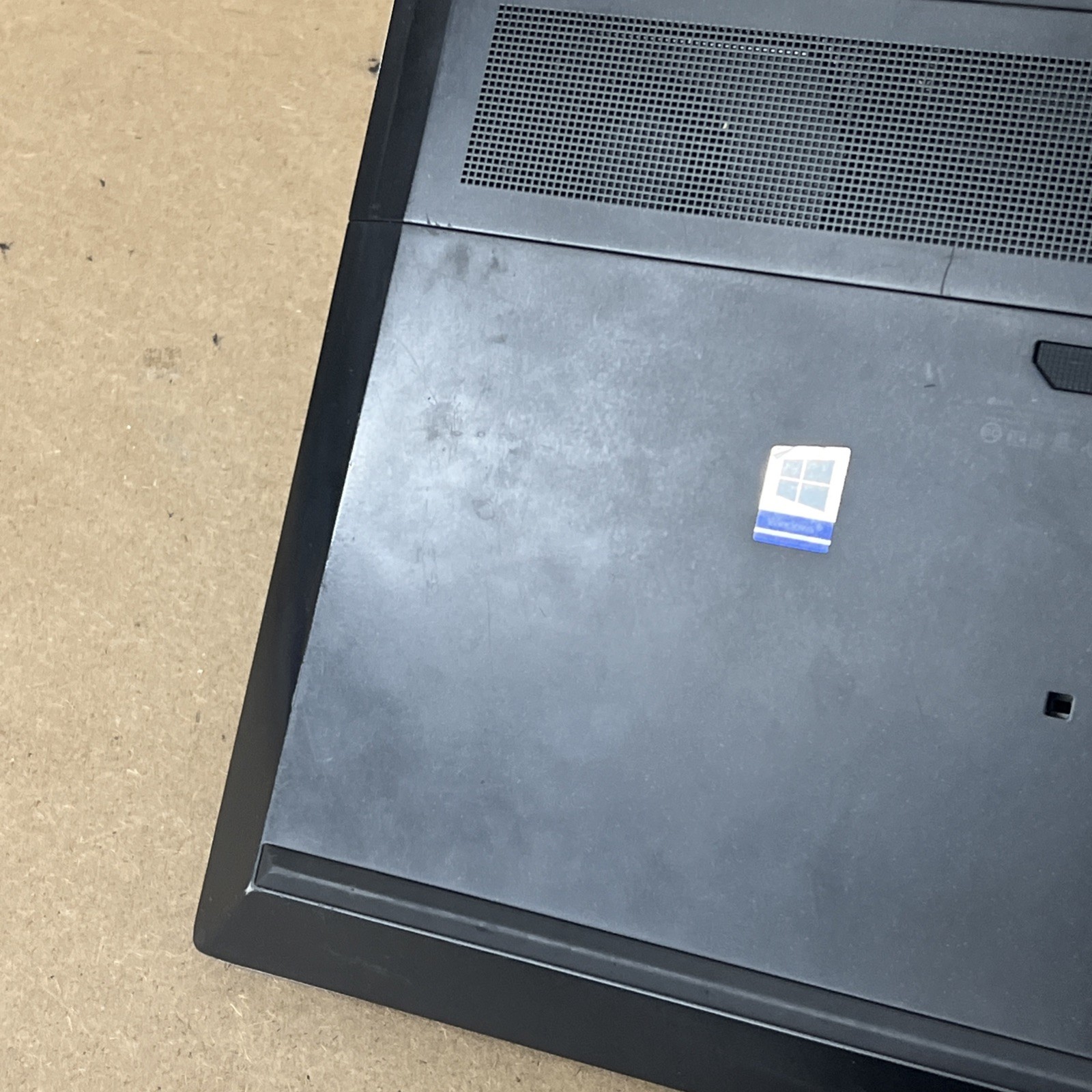 HP ZBook 15 G5 i7-8850H 2.6GHz 16GB Ram Quadro P1000- Fair *No SSD/OS, Read Desc