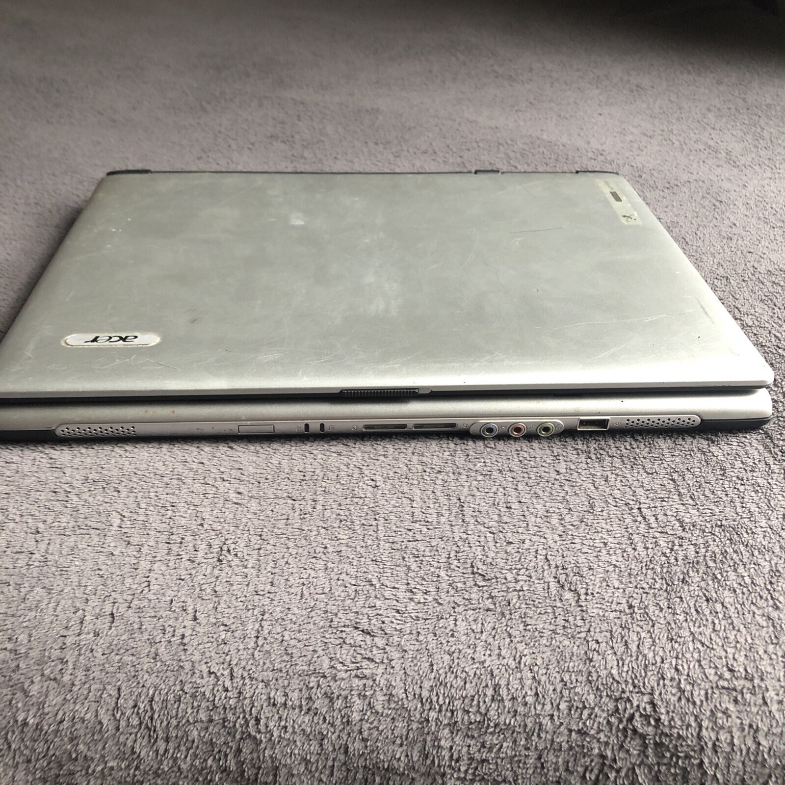 Acer Aspire 3000 3004WLCi Laptop AMD Sempron 512MB RAM+60GB HDD – NEEDS WORK