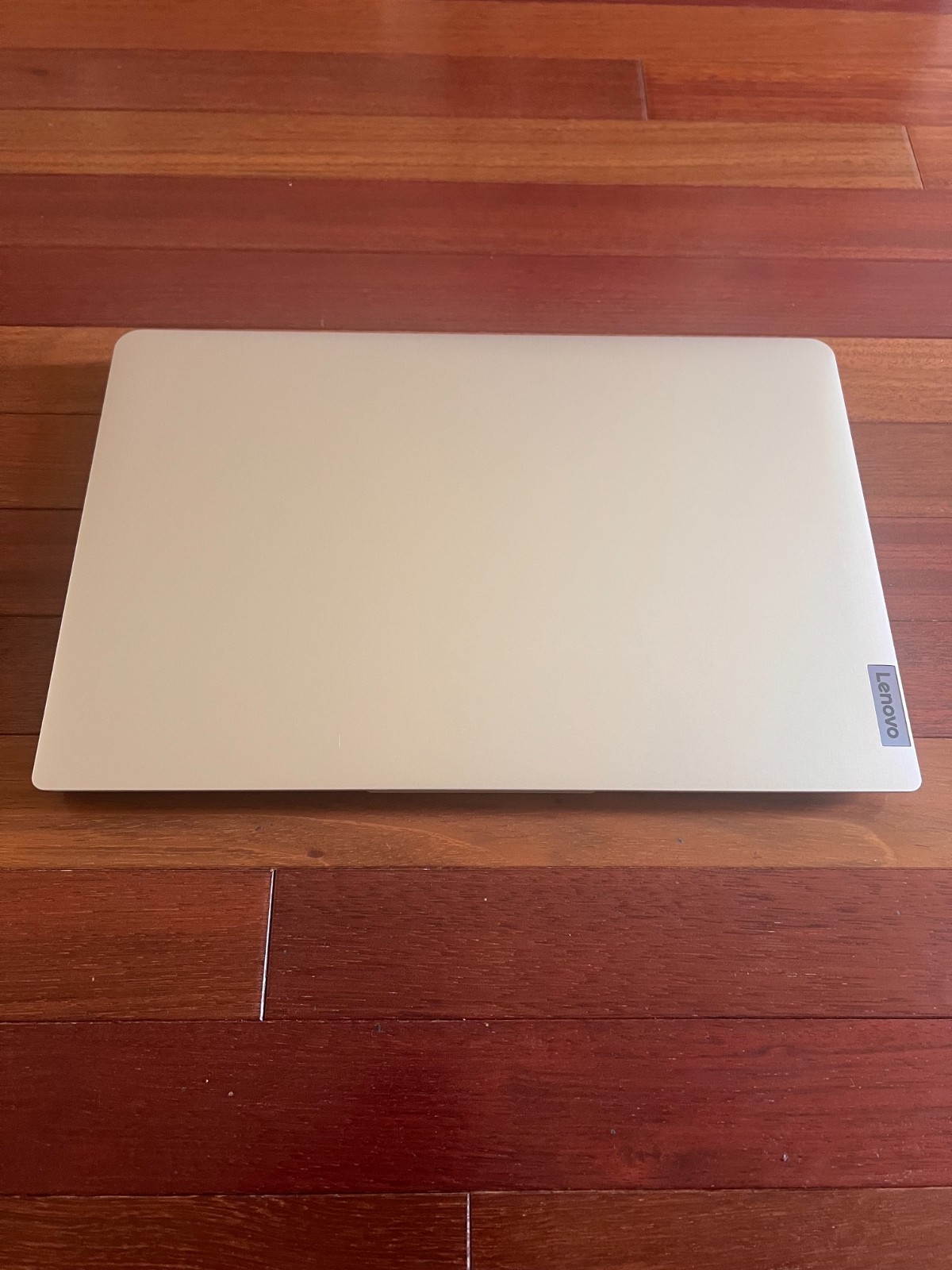 Lenovo IdeaPad 3 15ALC6 15.6″ FHD AMD Ryzen™ 5 5500U 20GB RAM 1TB SSD W11H
