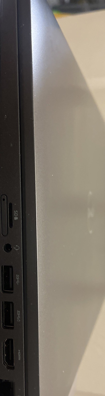 Dell Precision 3541 Laptop i7‑9850H 8GB256GB SSD Quadro P620 Win11