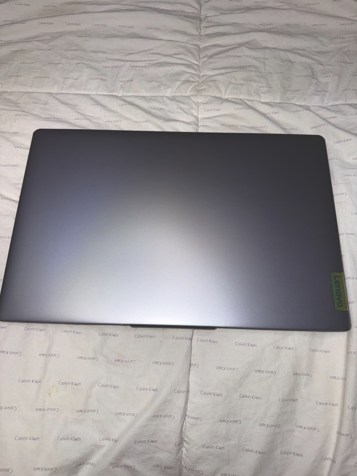 Lenovo IdeaPad Slim 3 15IAN8 Laptop 15.6″ Full HD Display, Intel Core I3