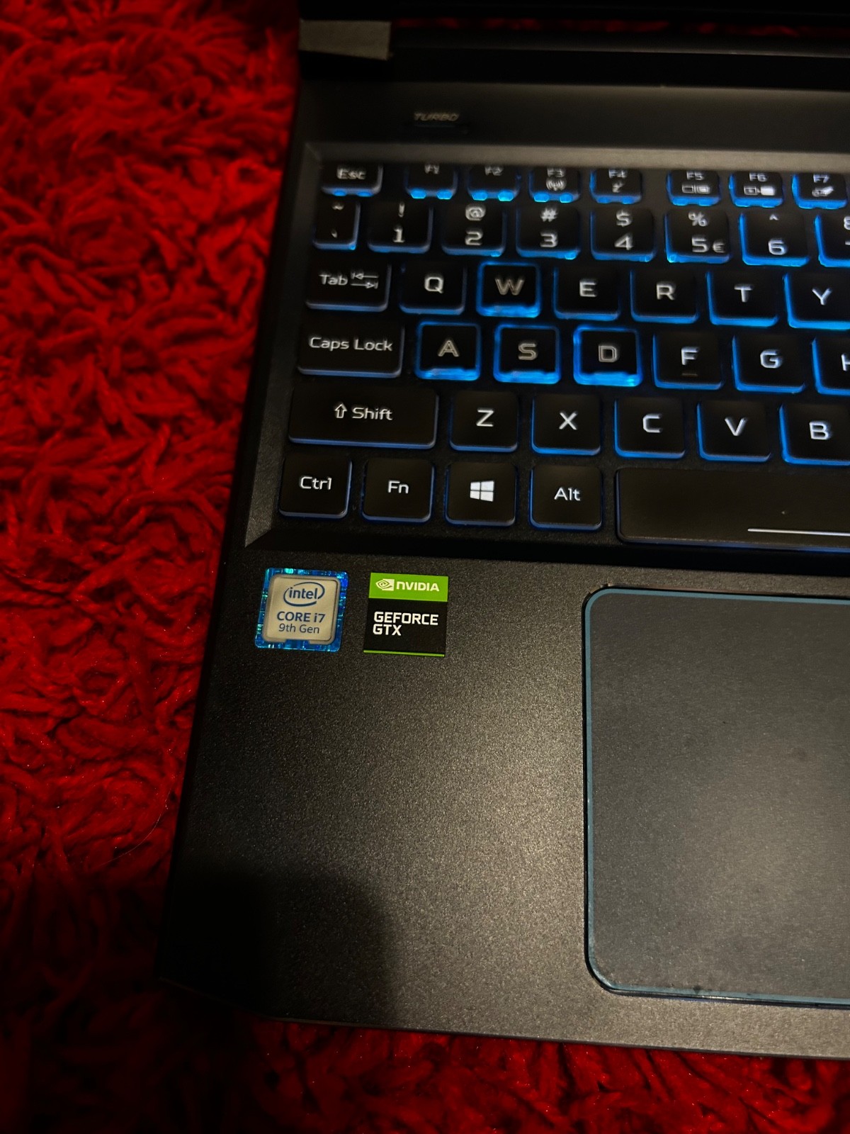 Acer Predator Helios 300 15.6″ (512GB SSD, Intel i7-9750H, 2.60GHz, 16GB RAM,…