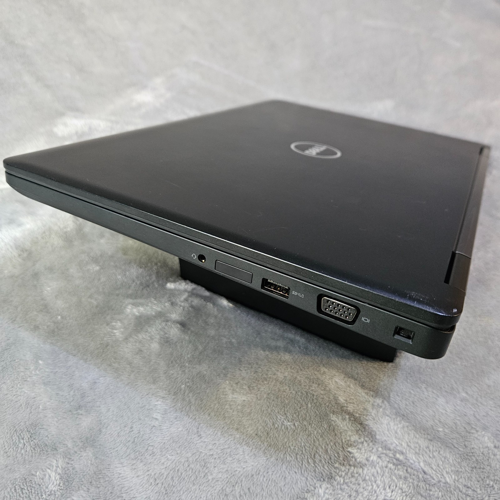 Dell Latitude 5580 Laptop i5-6300U 2.4GHz 16GB RAM NO SSD/OS W 65W Charger