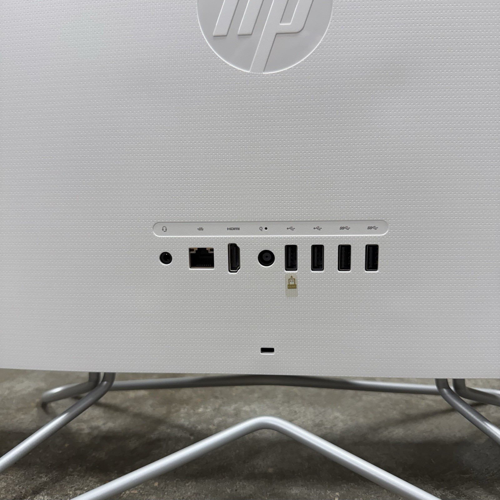 HP 22-dd0123w All In One PC J5040 4GB 128GB SSD Win11 Webcam KB Mouse WiFi