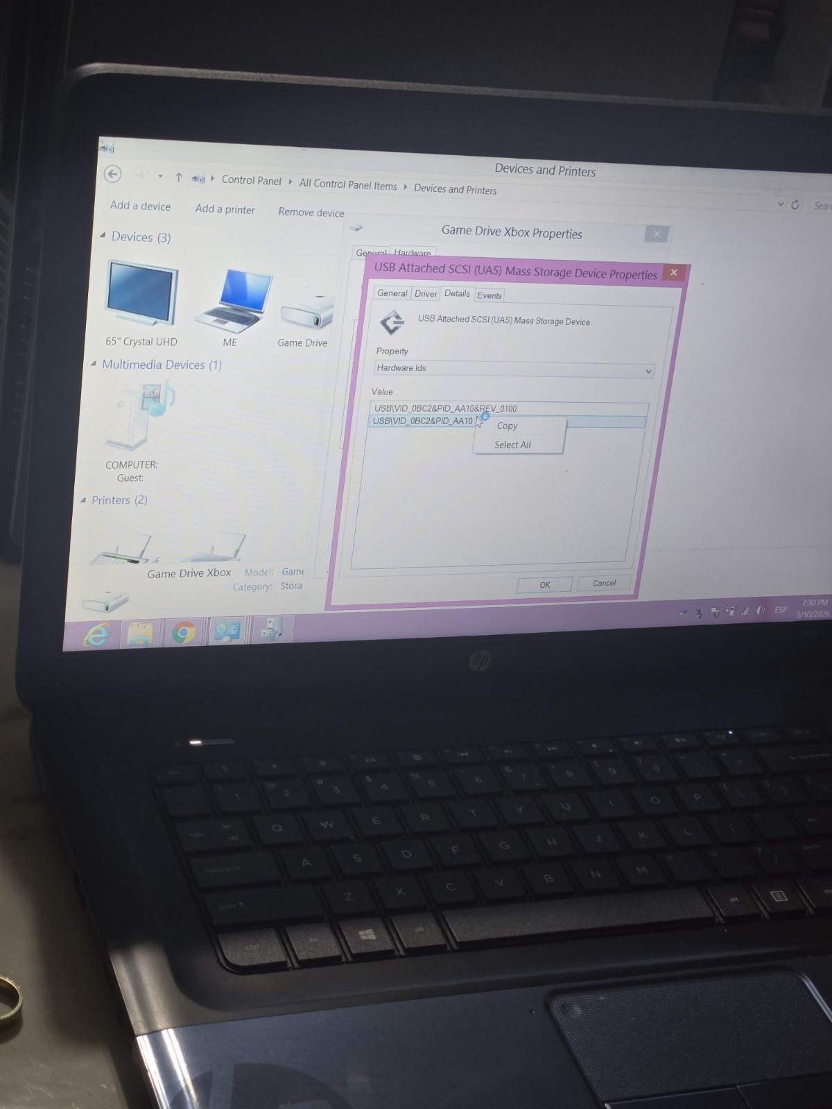 HP 2000 Laptop Windows 8 13.5″ Screen HDD 148 GB 3.60 GB RAM