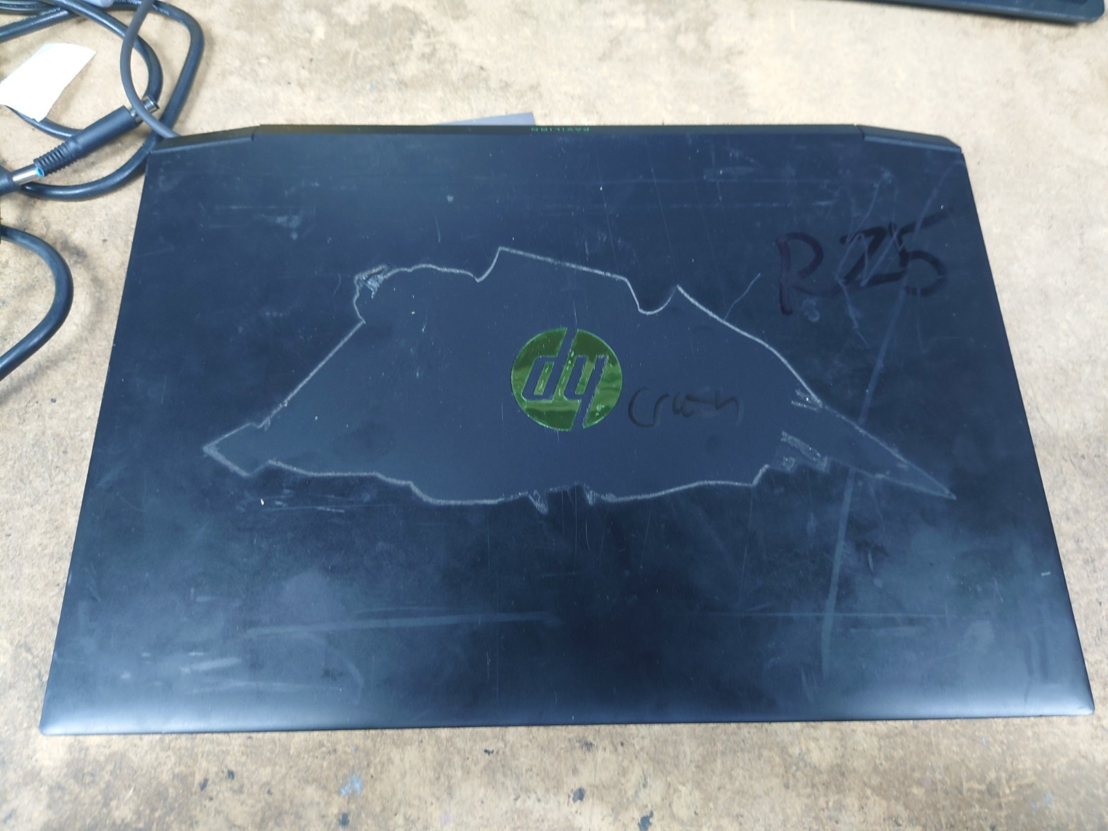 HP Pavilion 15-ec0013dx 15.6″FHD Ryzen 5 3550H 32GB RAM 256GB SSD GTX 1050 No OS