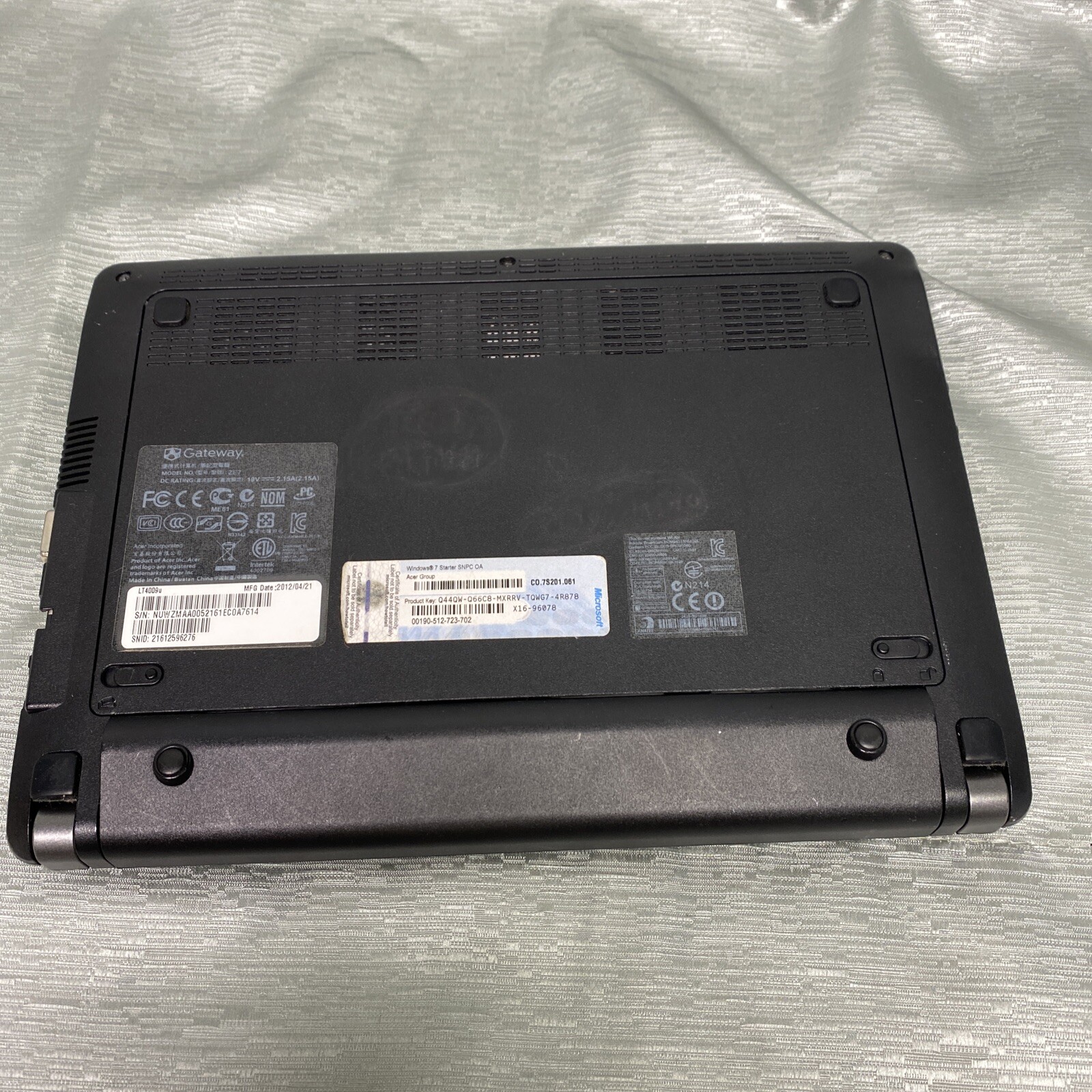 Gateway LT2104u Netbook NAV50 Intel Windows 7￼*((Needs Battery Or For Parts)) *