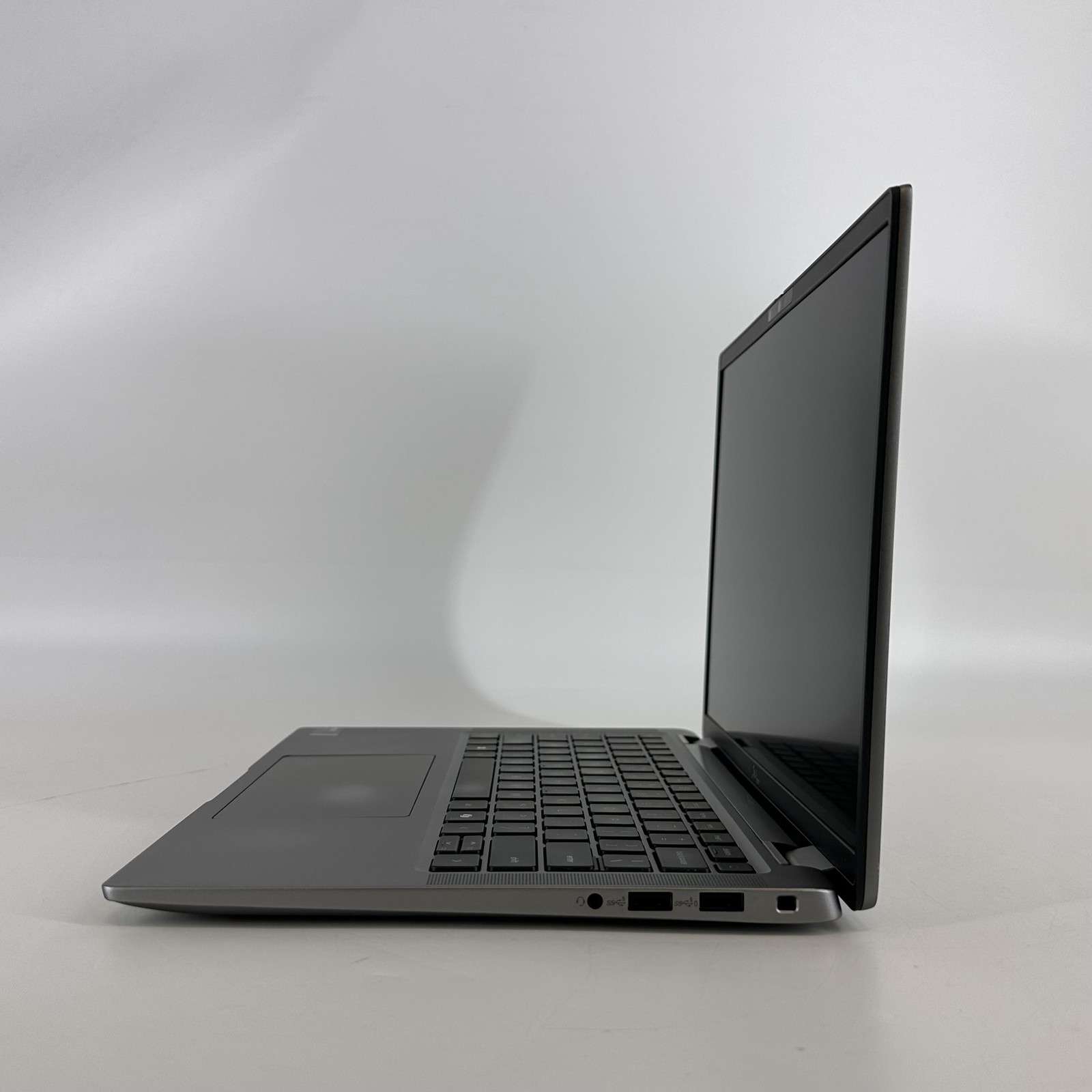 Dell Latitude 7450 14 QHD+ TOUCH 3.8GHz Ultra 7 165H 32GB 256GB Very Good